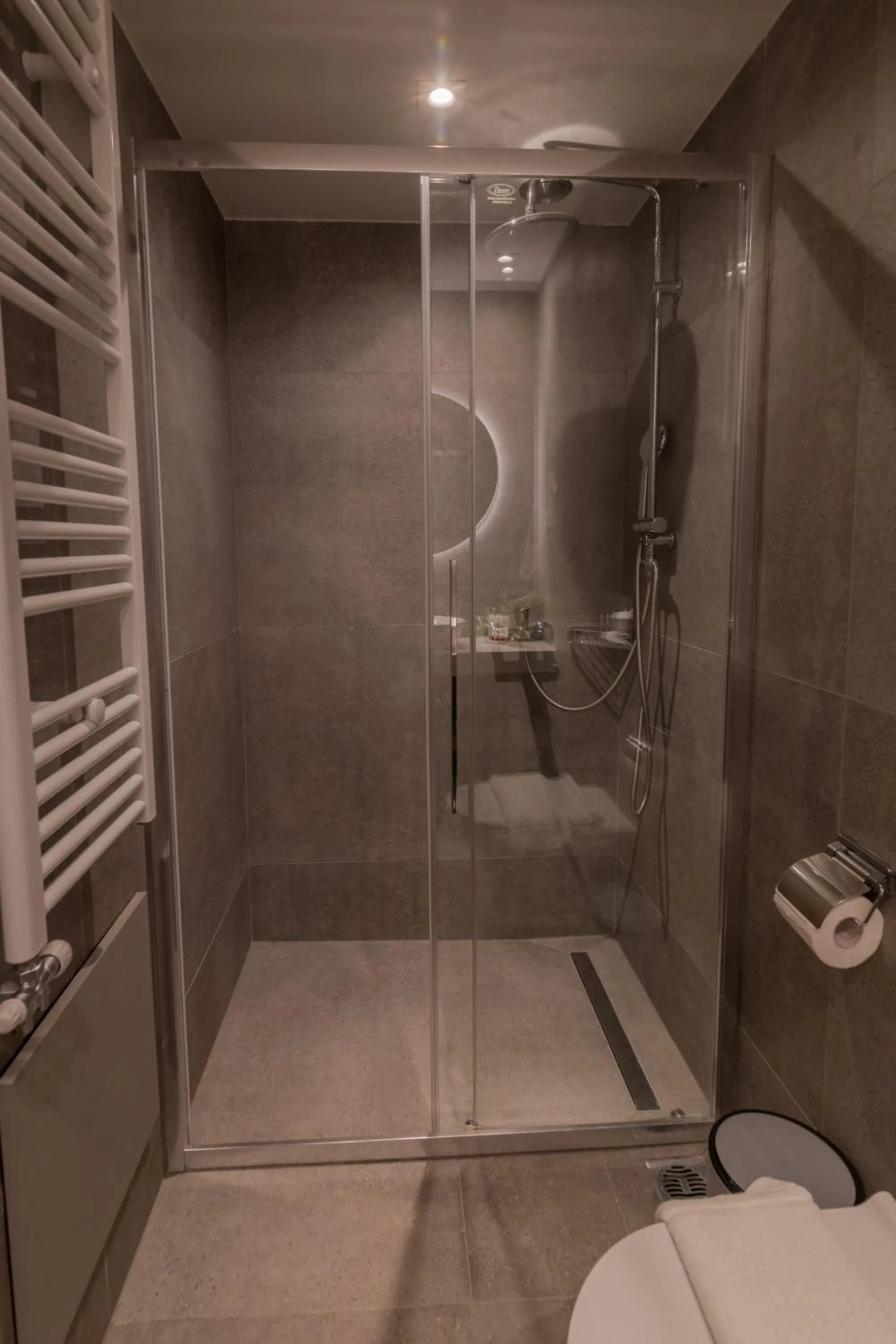 Aeson Premium Living