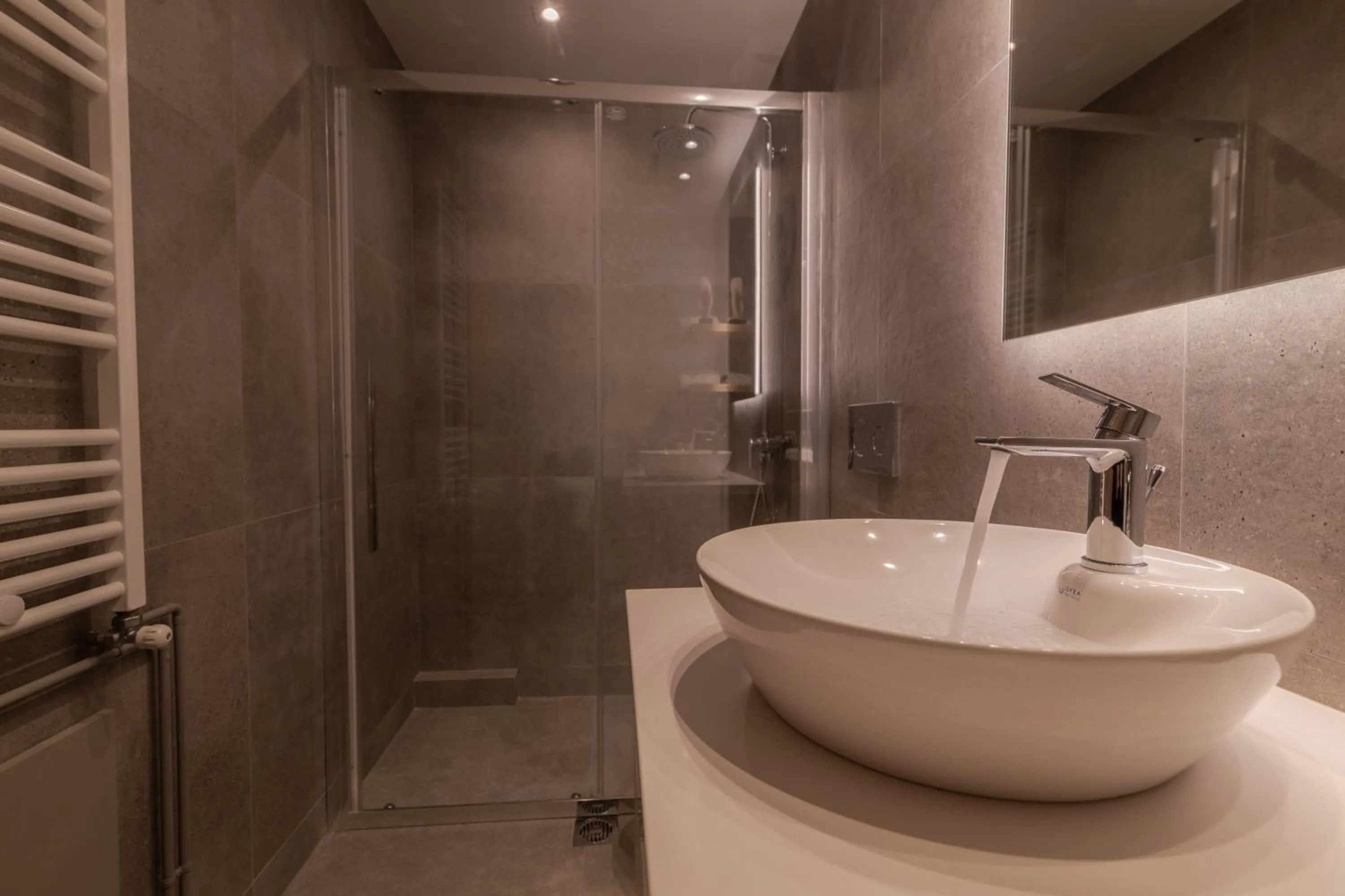 Aeson Premium Living