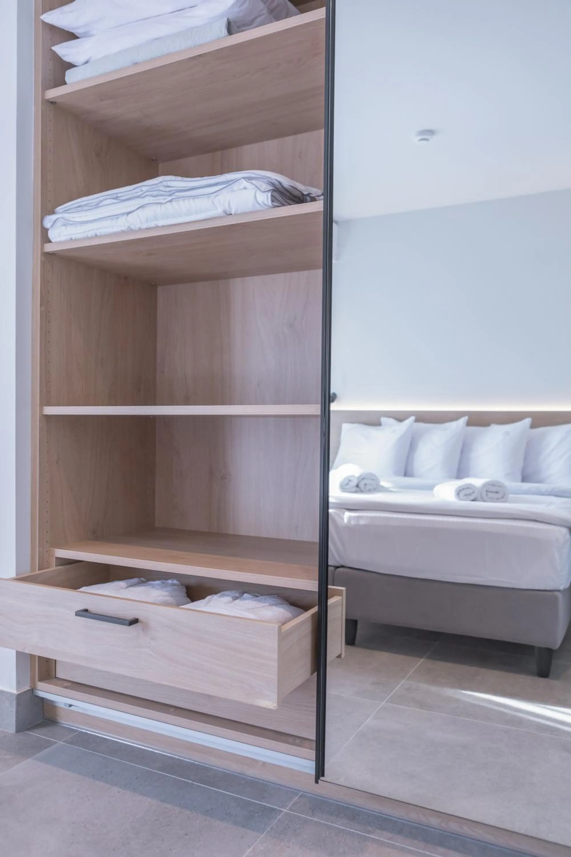 Bed in Aeson Premium Living