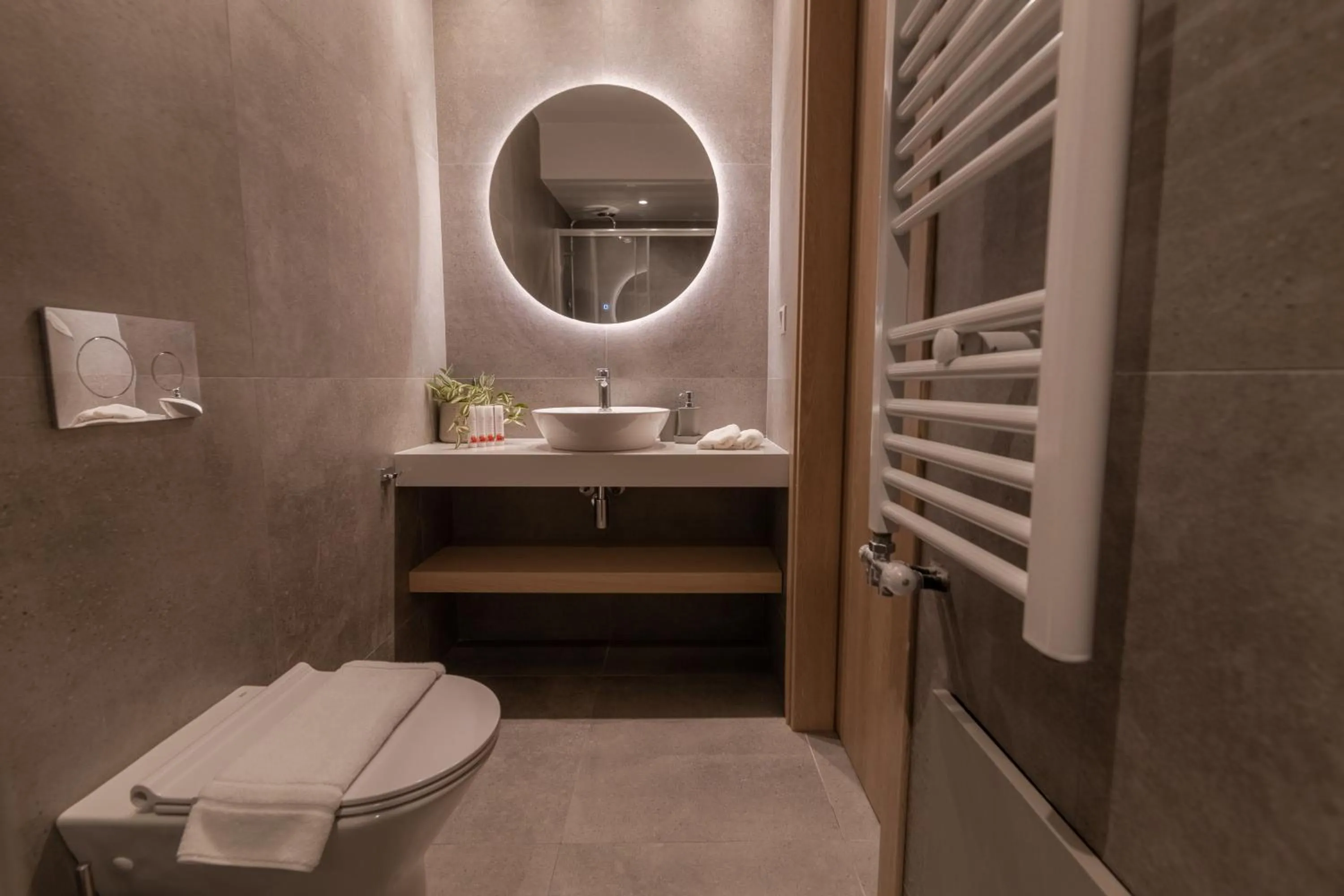 Aeson Premium Living