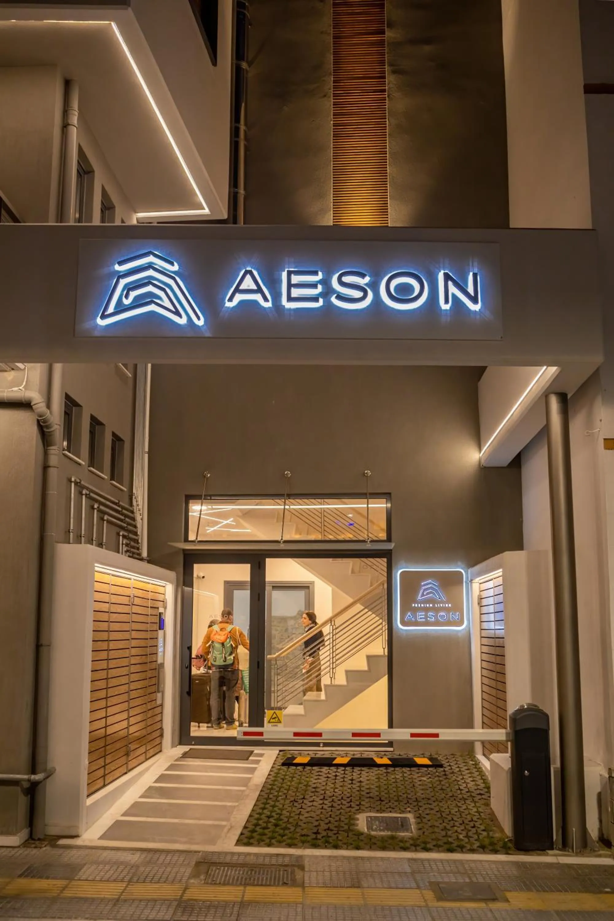 Night in Aeson Premium Living