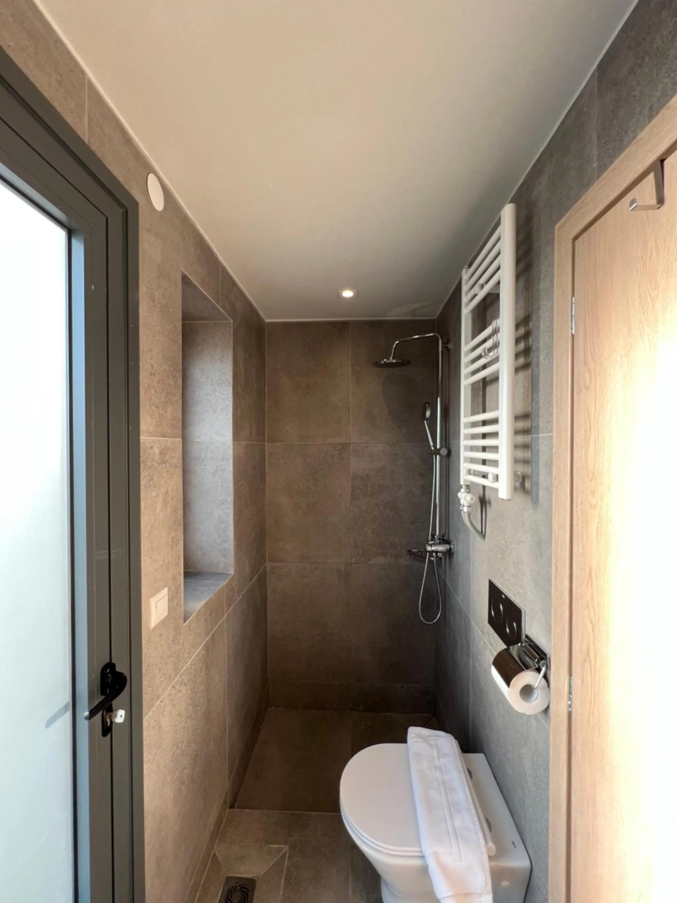 Aeson Premium Living