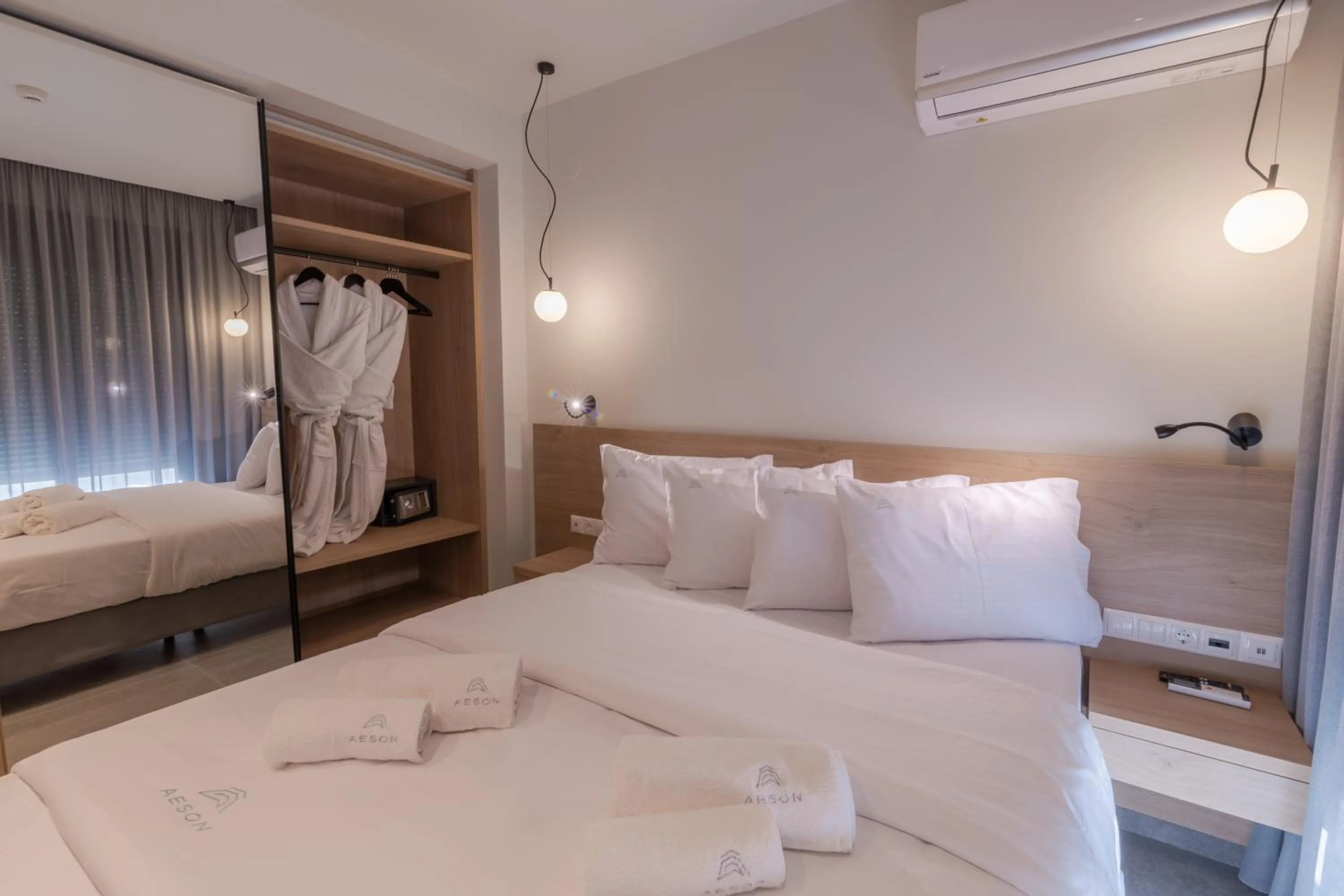 Bed in Aeson Premium Living