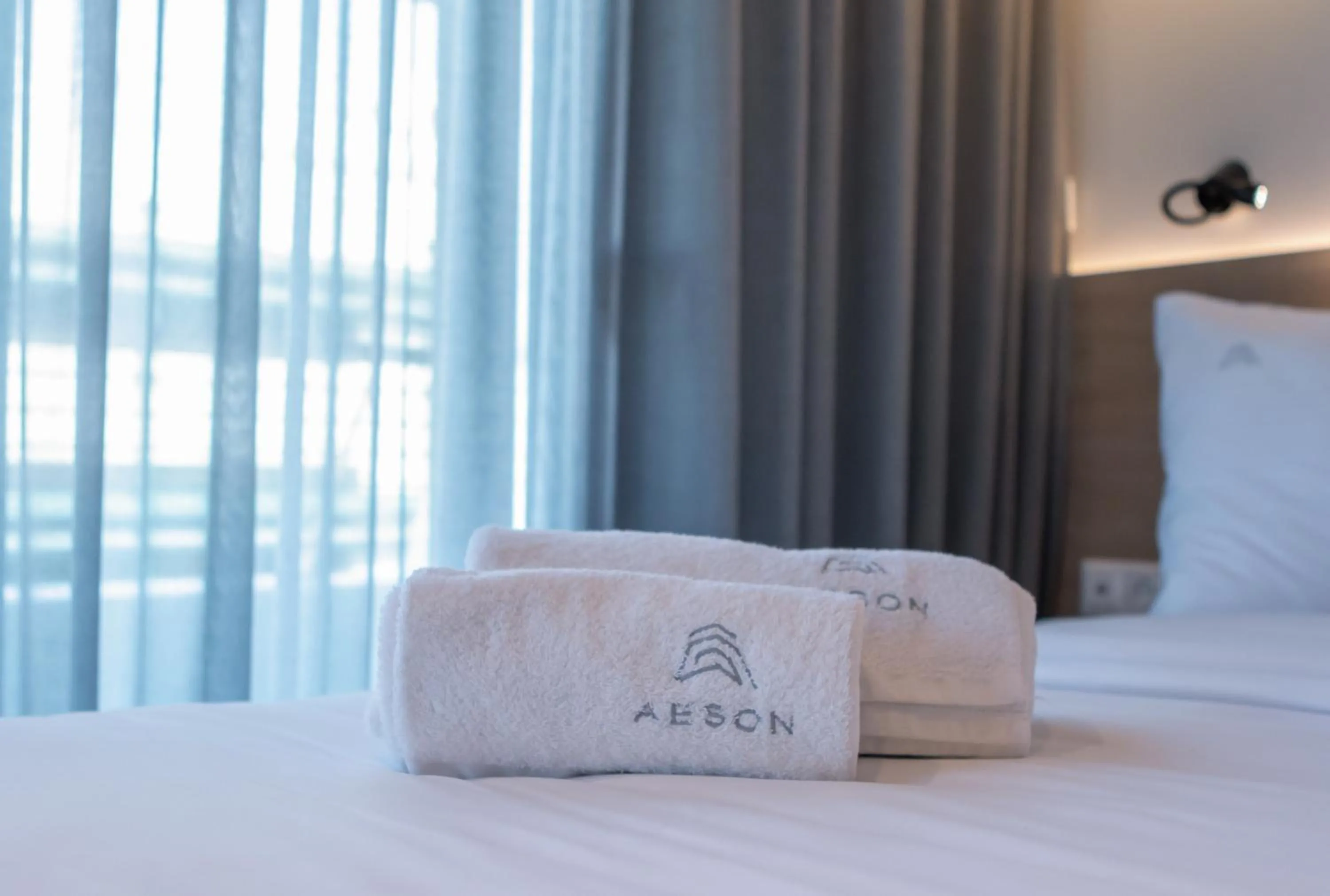 Bed in Aeson Premium Living