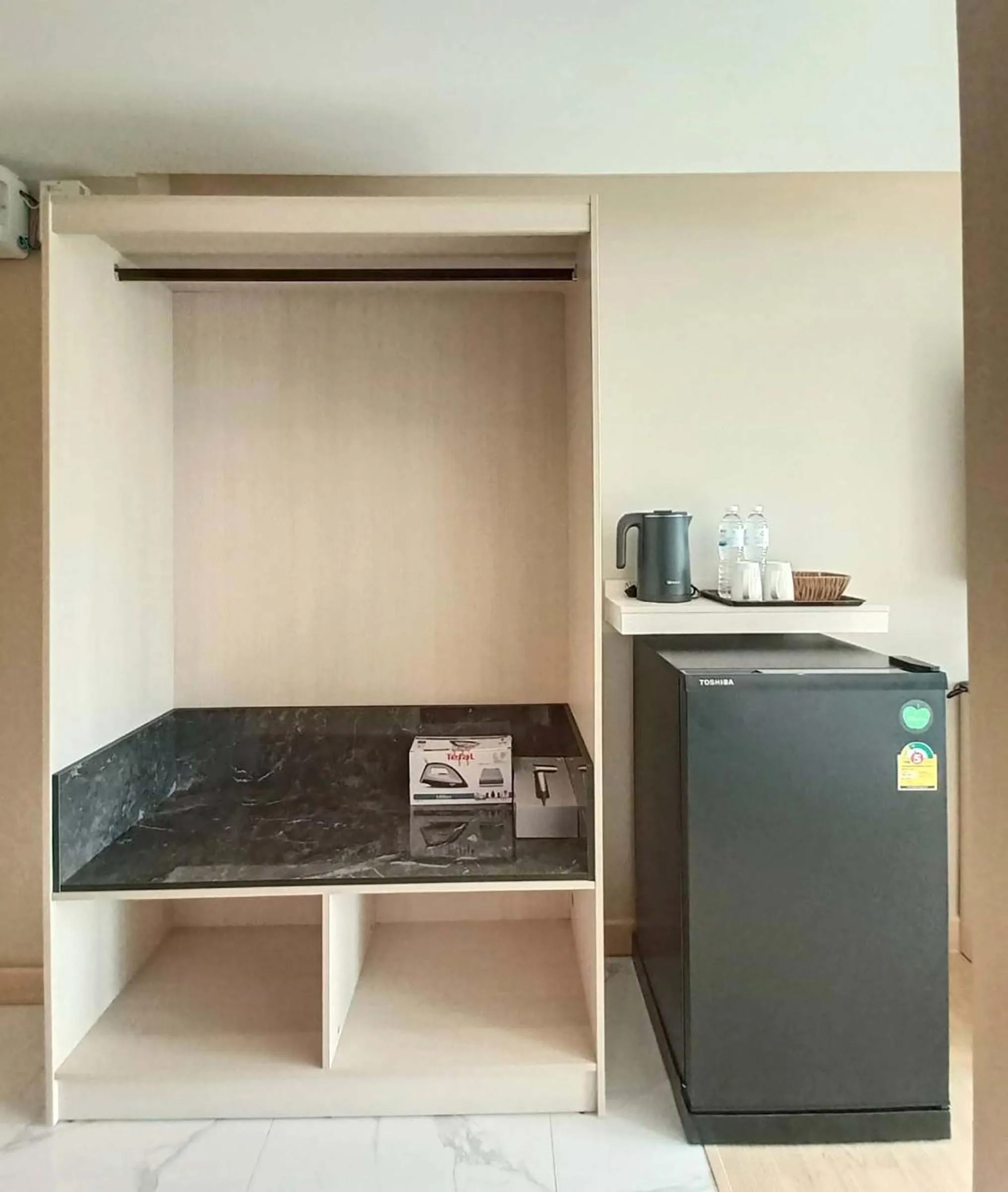 Coffee/tea facilities in The 9 Residence Hotel