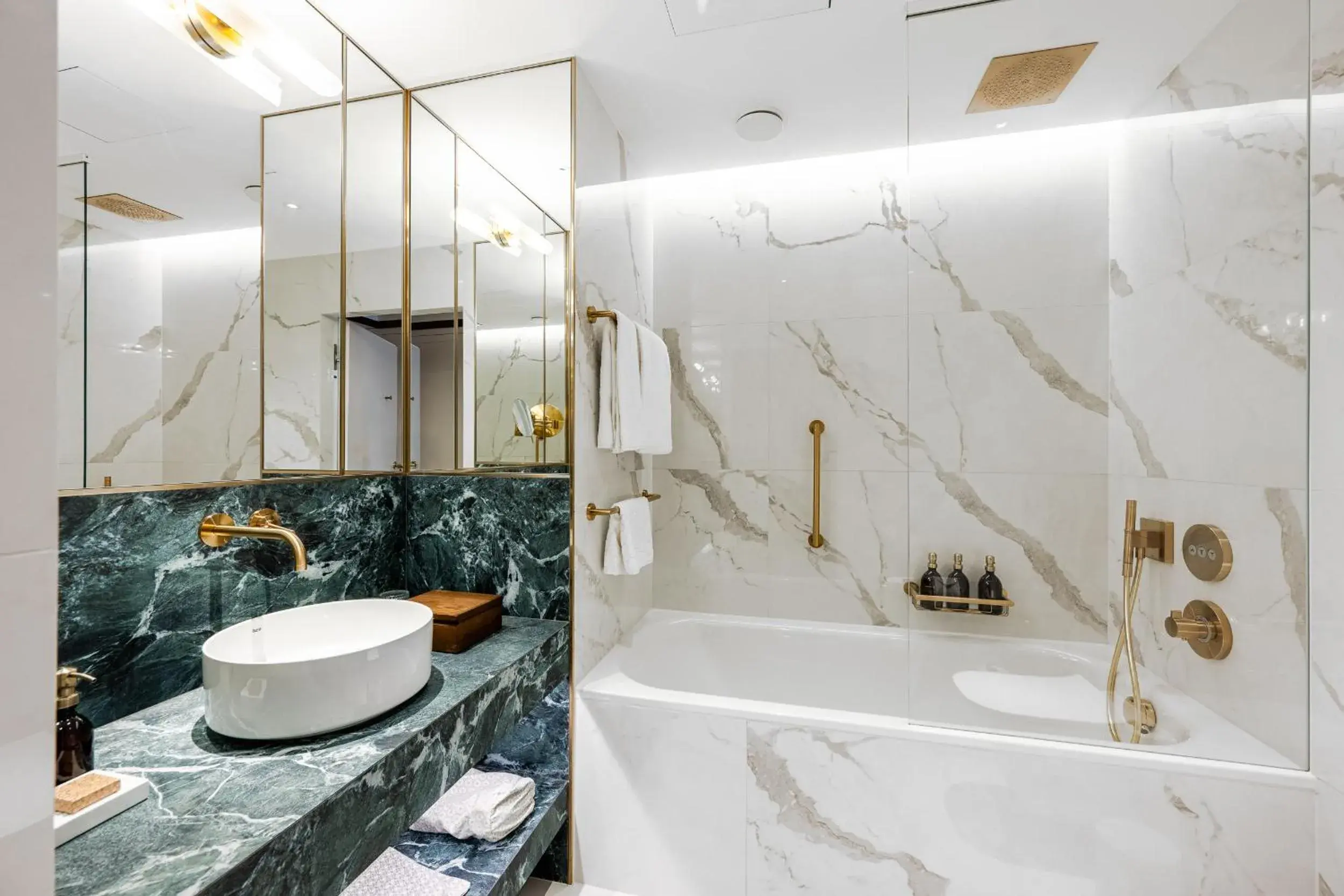 Bathroom in Stradom House, Autograph Collection Bathroom in Stradom House, Autograph Collection