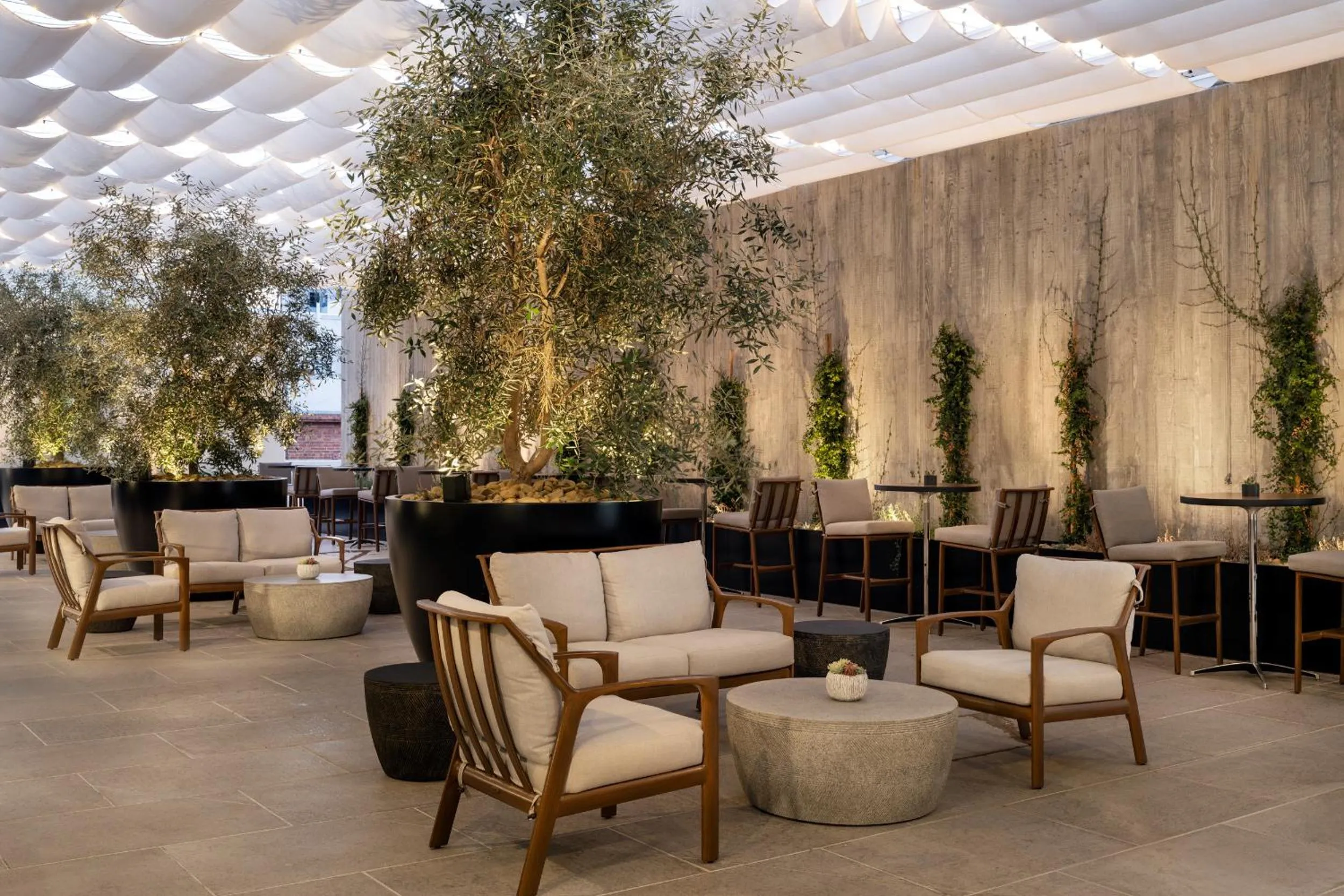 Patio in AC Hotel San Rafael Downtown