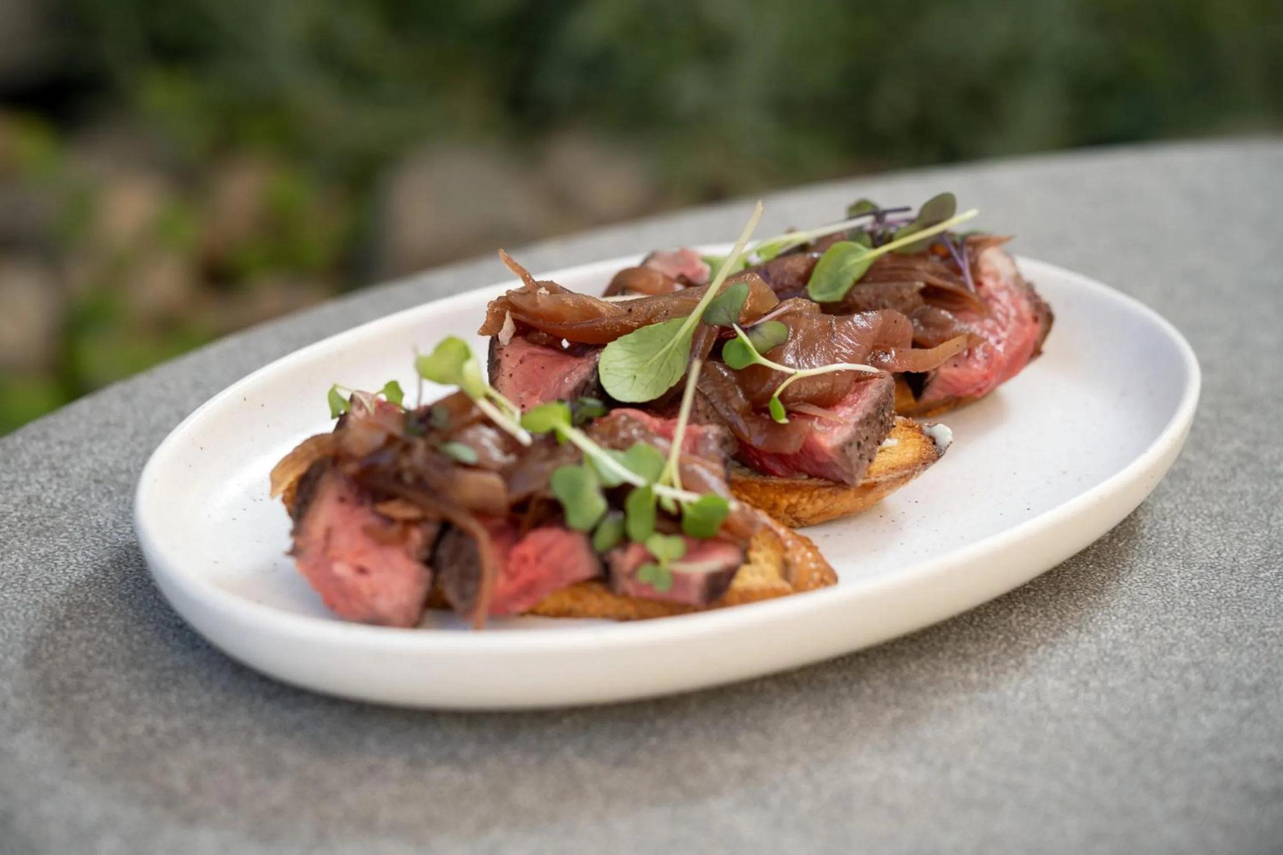 Restaurant/places to eat in AC Hotel San Rafael Downtown