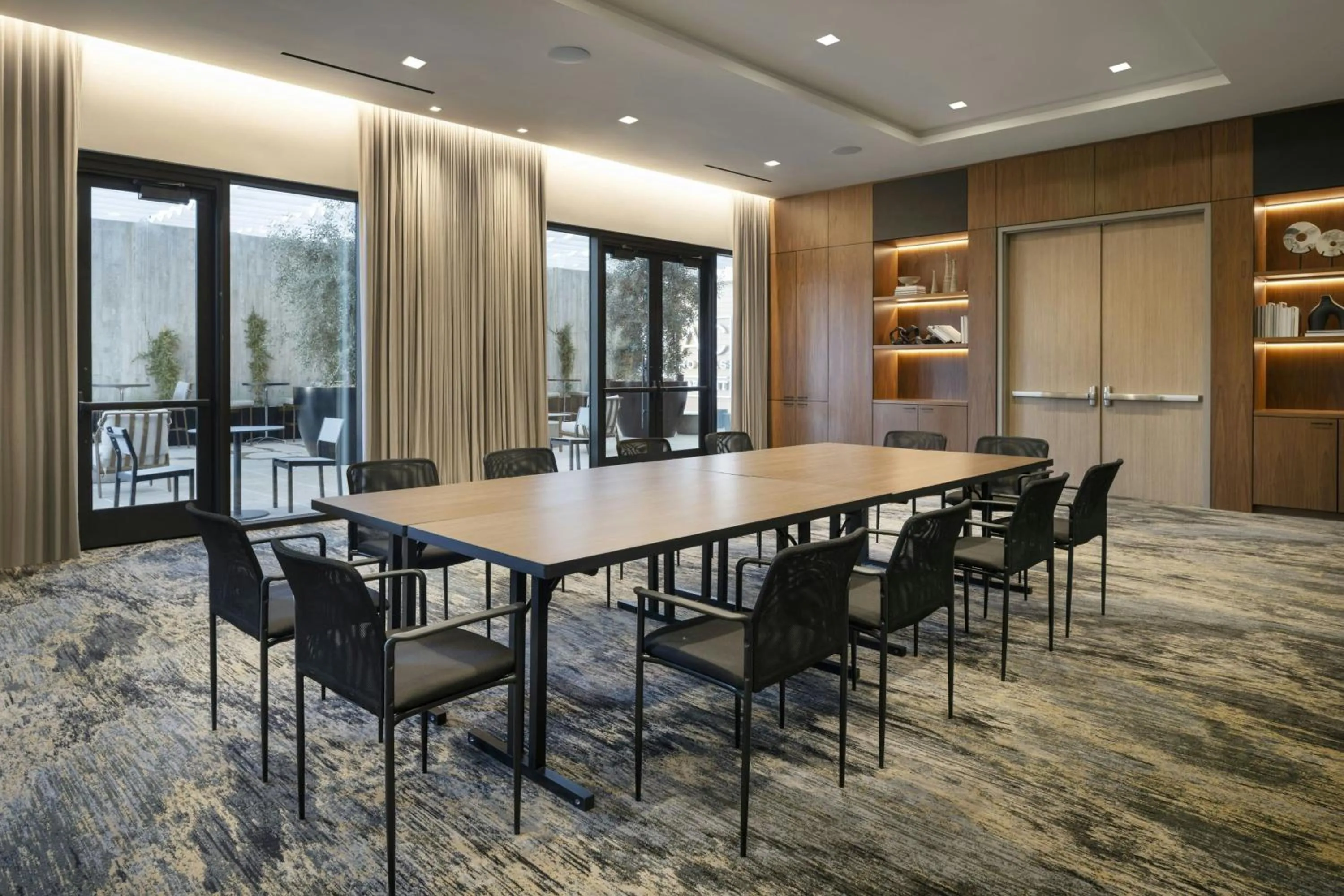 Meeting/conference room in AC Hotel San Rafael Downtown