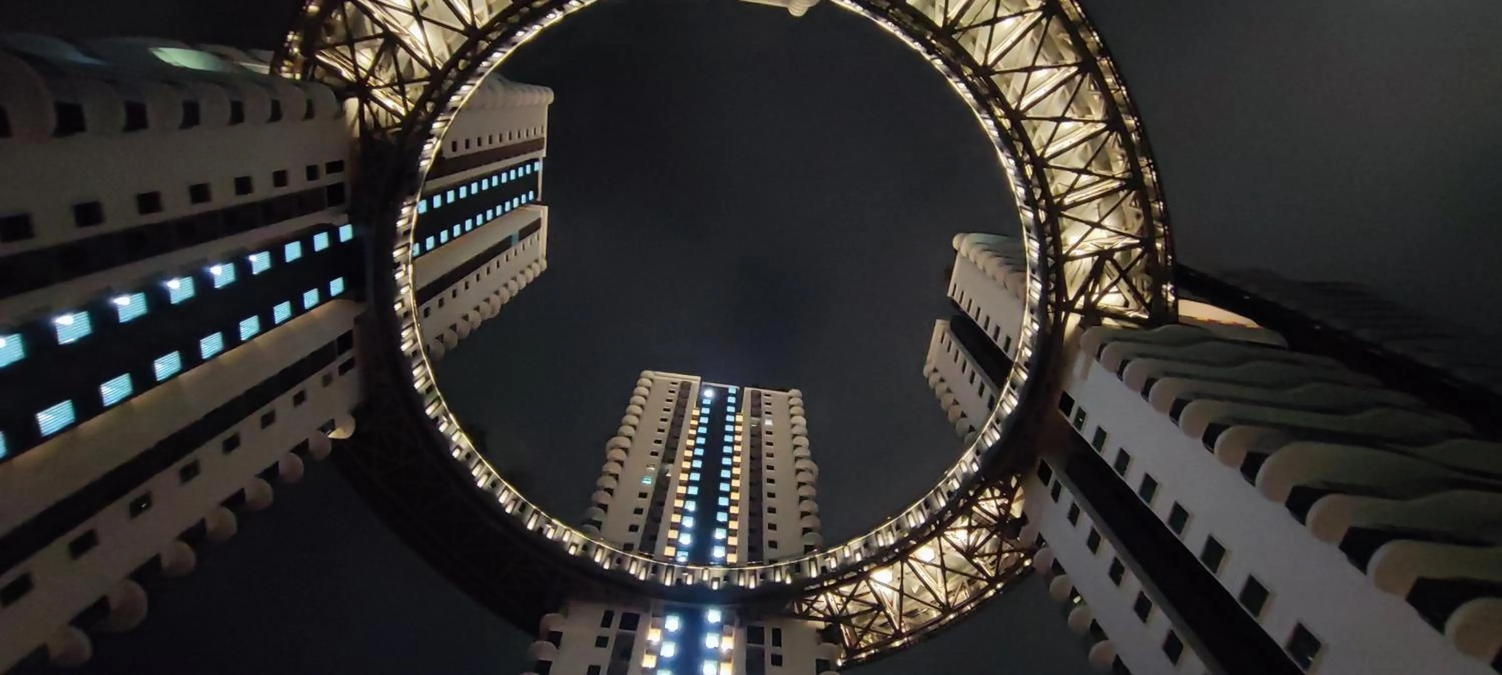 Night in Stylish KL Suite, KLCC View, Next to LRT, Datum Jelatek By Atlantis Management