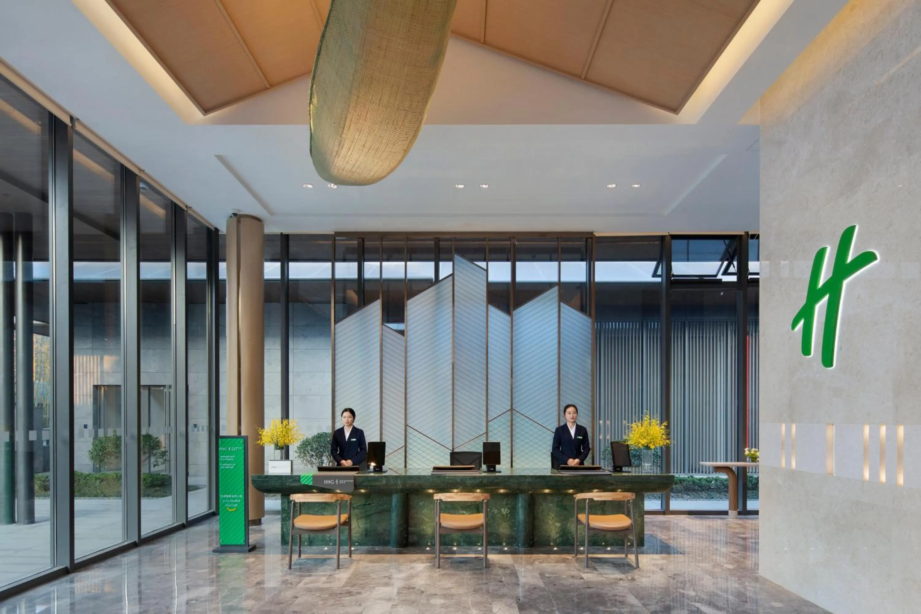 Property building, Lobby/Reception in Holiday Inn Deqing Xinshi Ancient Town, an IHG Hotel