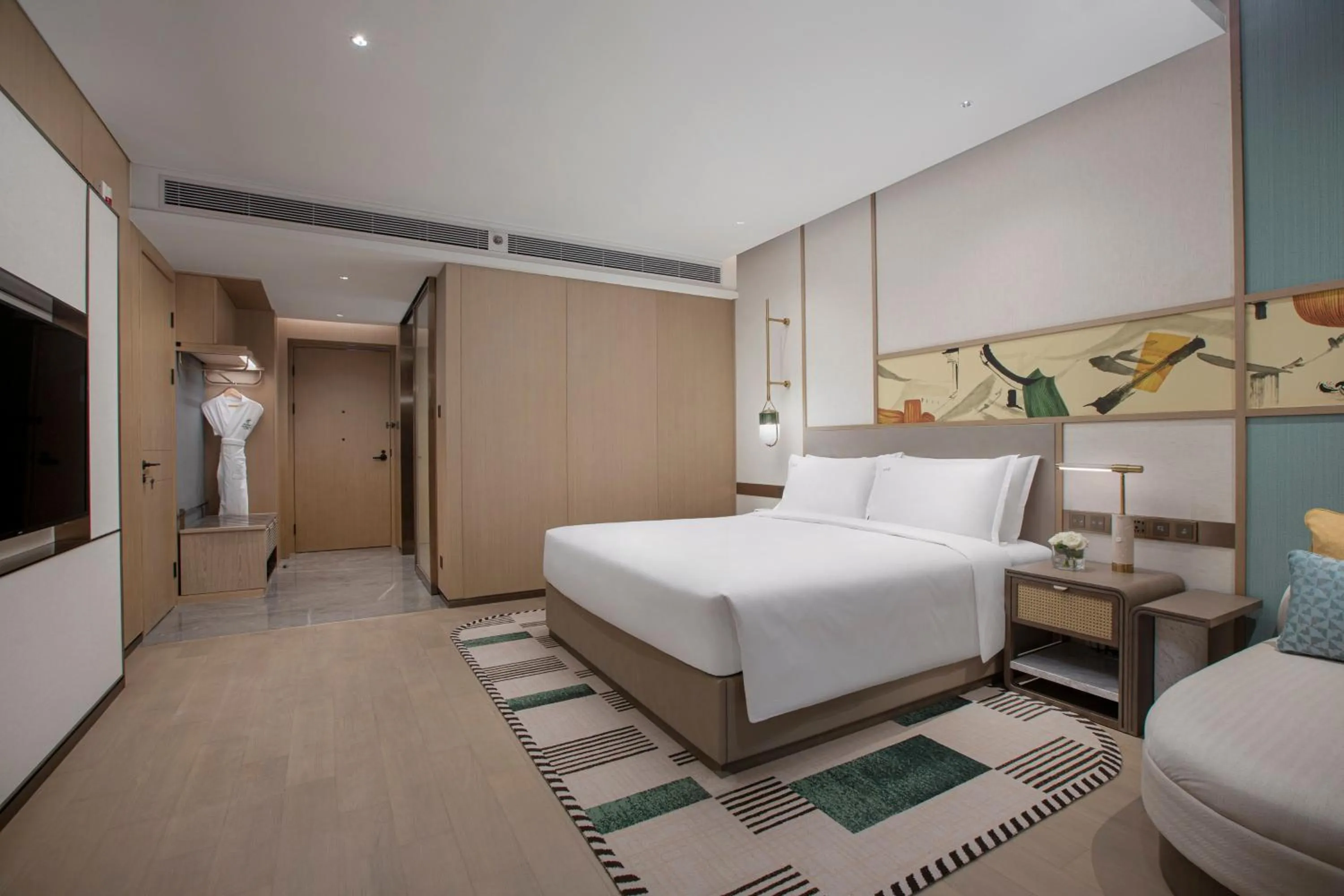 Photo of the whole room in Holiday Inn Deqing Xinshi Ancient Town, an IHG Hotel