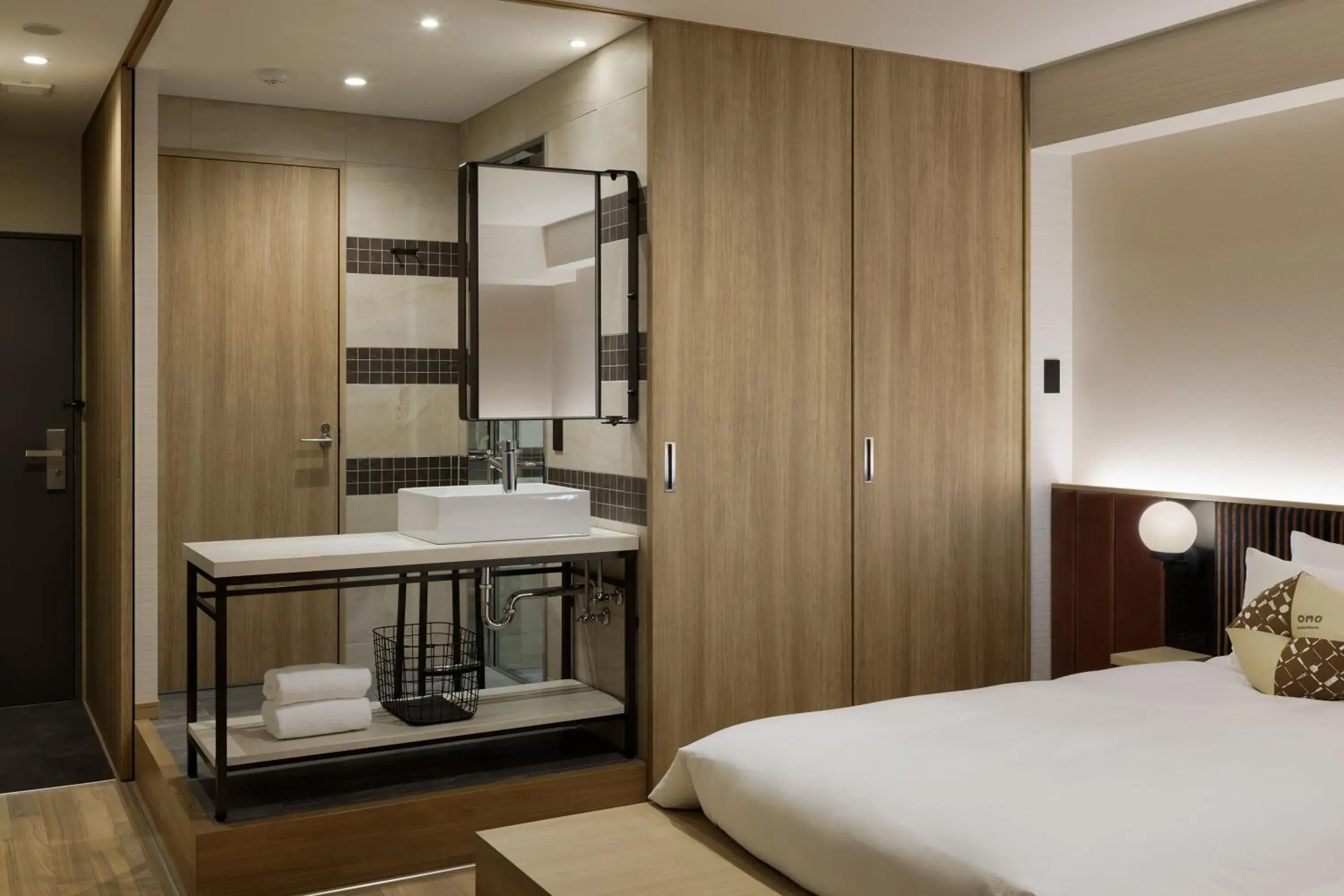 Deluxe Twin Room in OMO3 Asakusa by Hoshino Resorts Deluxe Twin Room in OMO3 Asakusa by Hoshino Resorts
