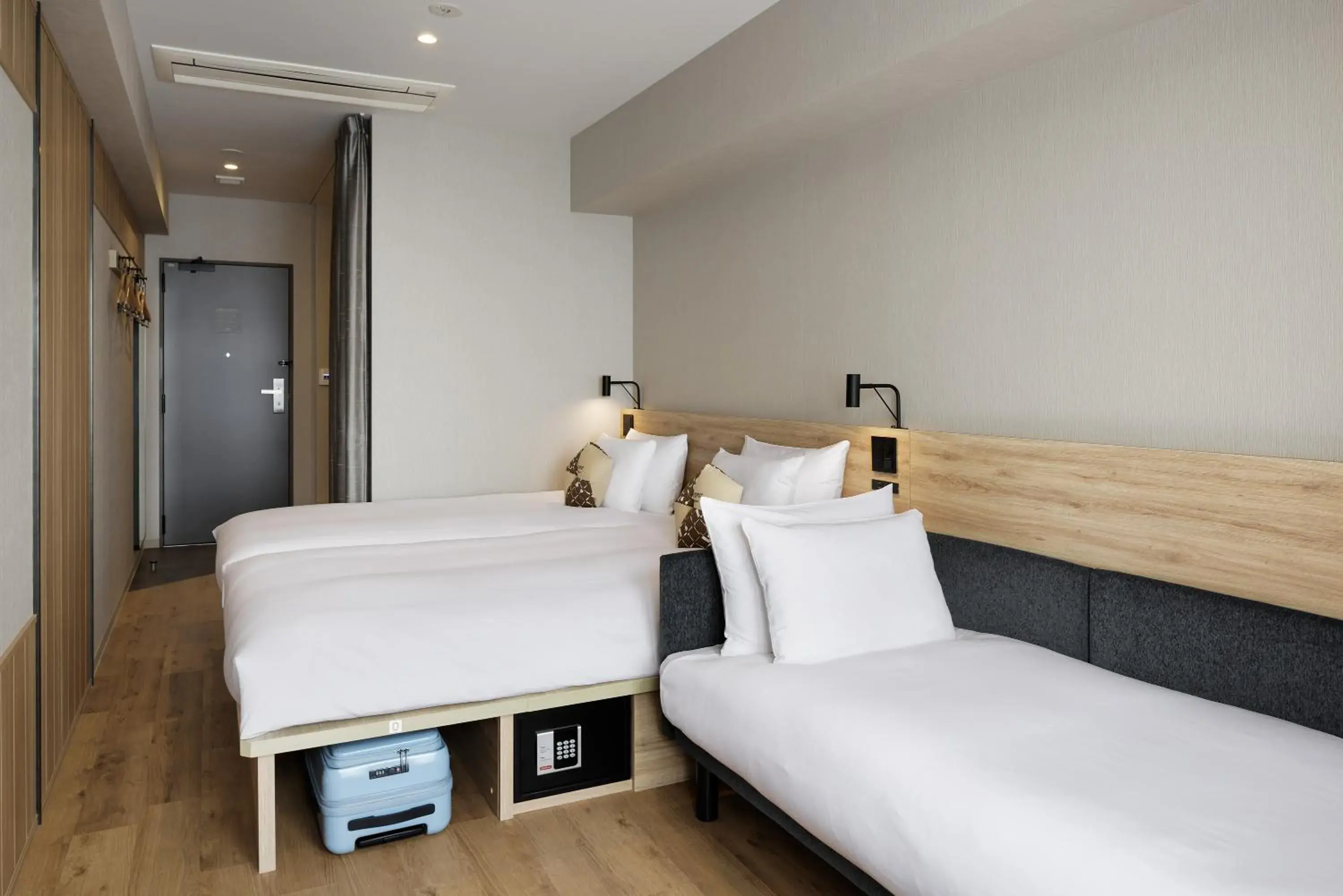 Photo of the whole room, Bed in OMO3 Asakusa by Hoshino Resorts Photo of the whole room, Bed in OMO3 Asakusa by Hoshino Resorts