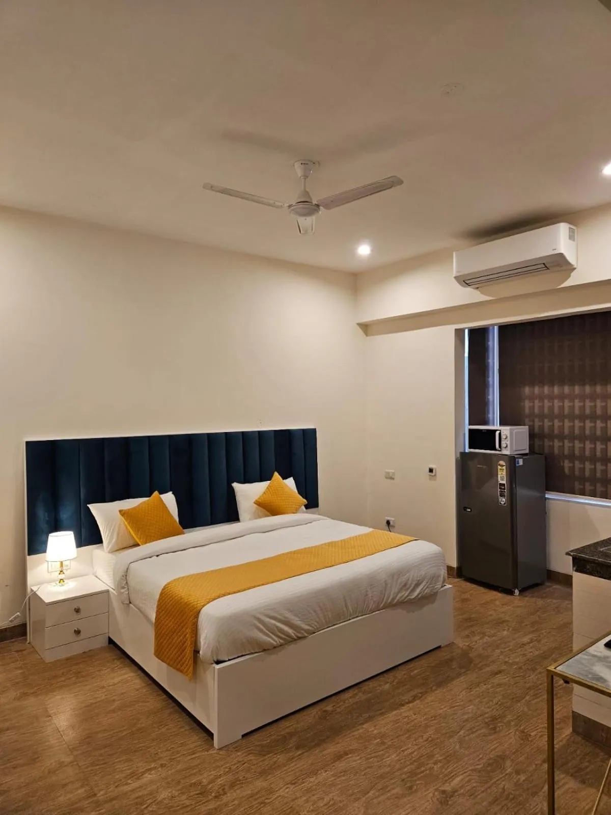 Bedroom, Bed in Amahi Inn I Signature Towers