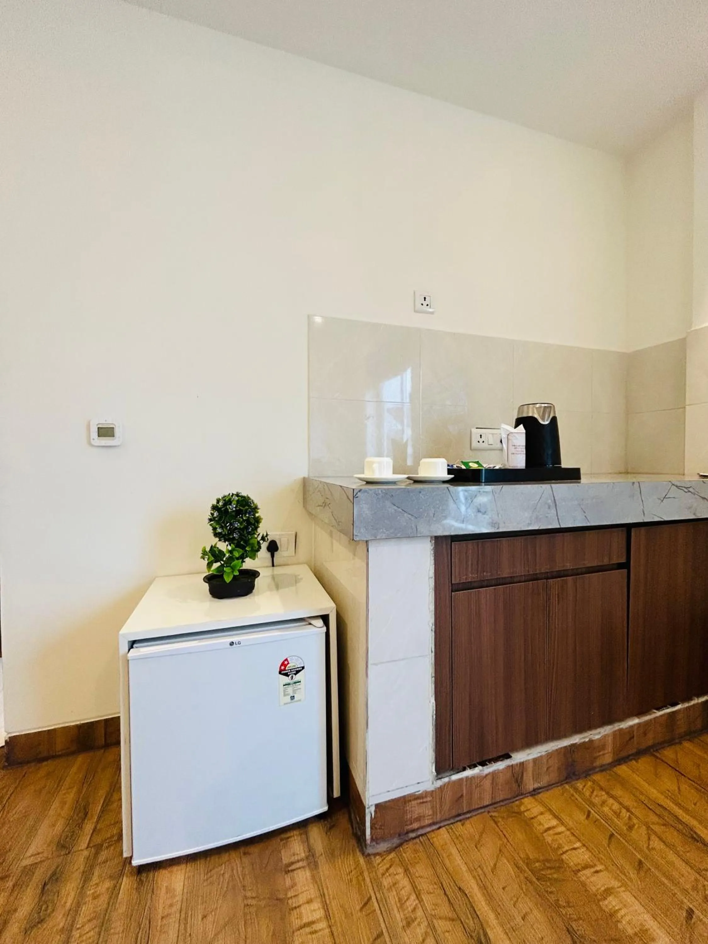 Coffee/tea facilities in Amahi Inn I Signature Towers