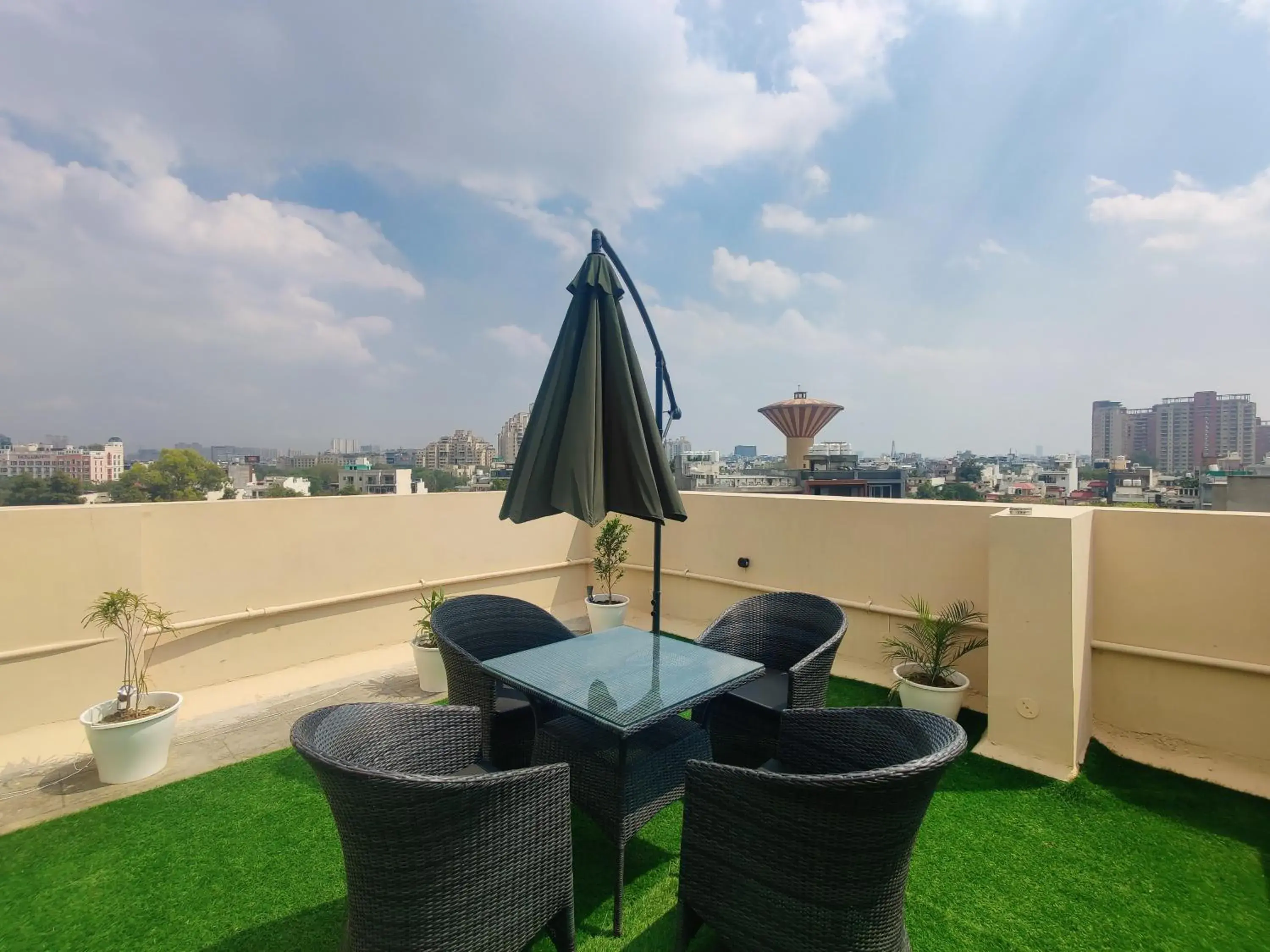 Property building in Amahi Inn I Signature Towers Property building in Amahi Inn I Signature Towers