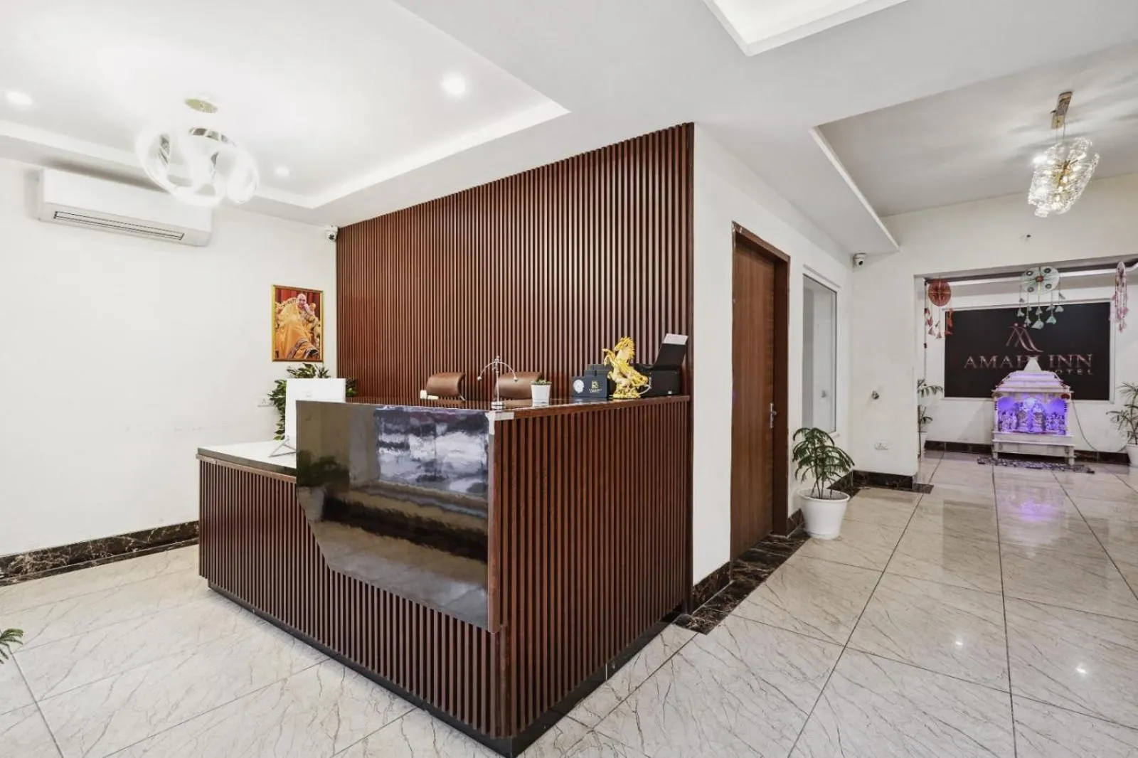 Lobby or reception in Amahi Inn I Signature Towers