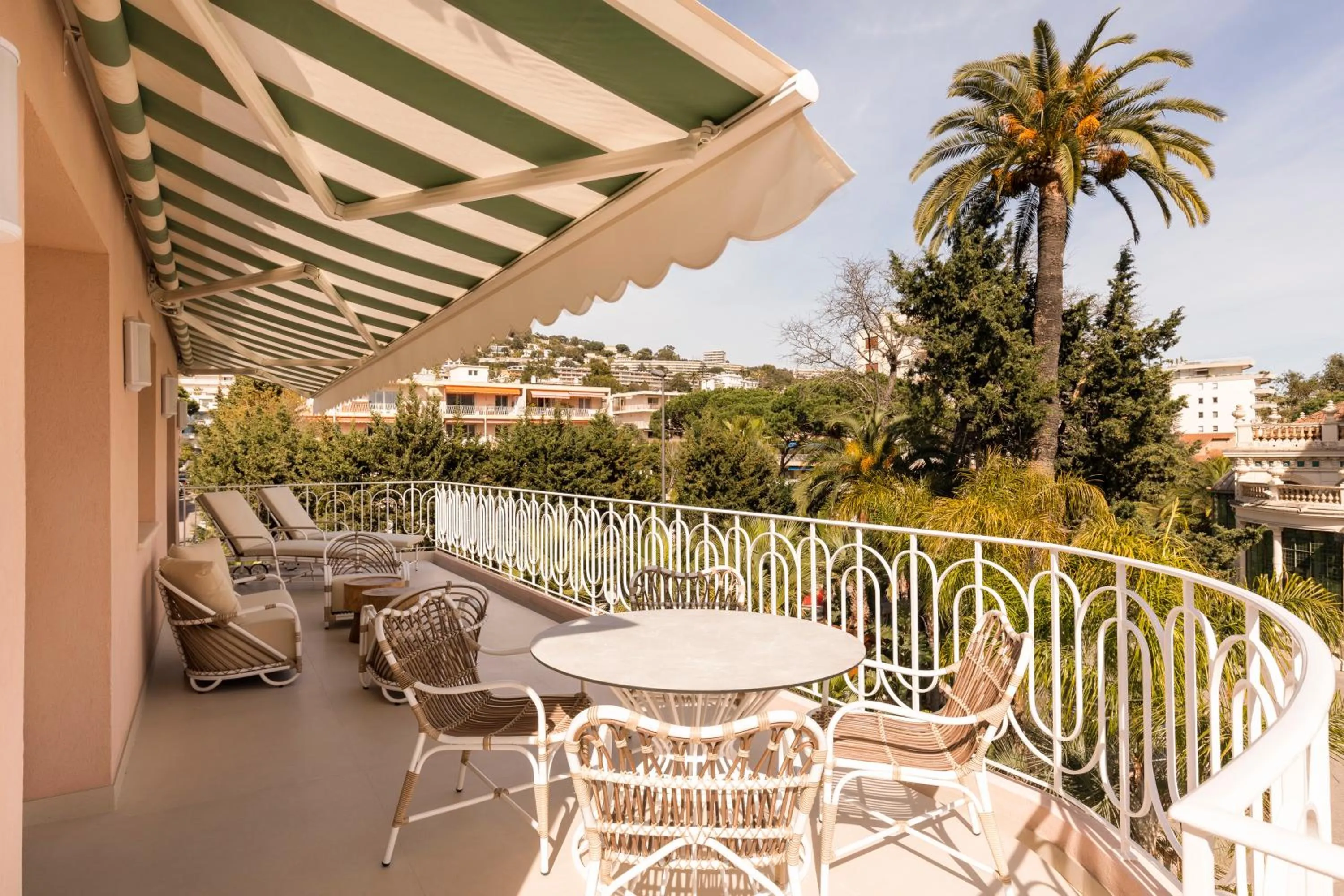 Balcony/Terrace in Maison Carla Rosa Cannes