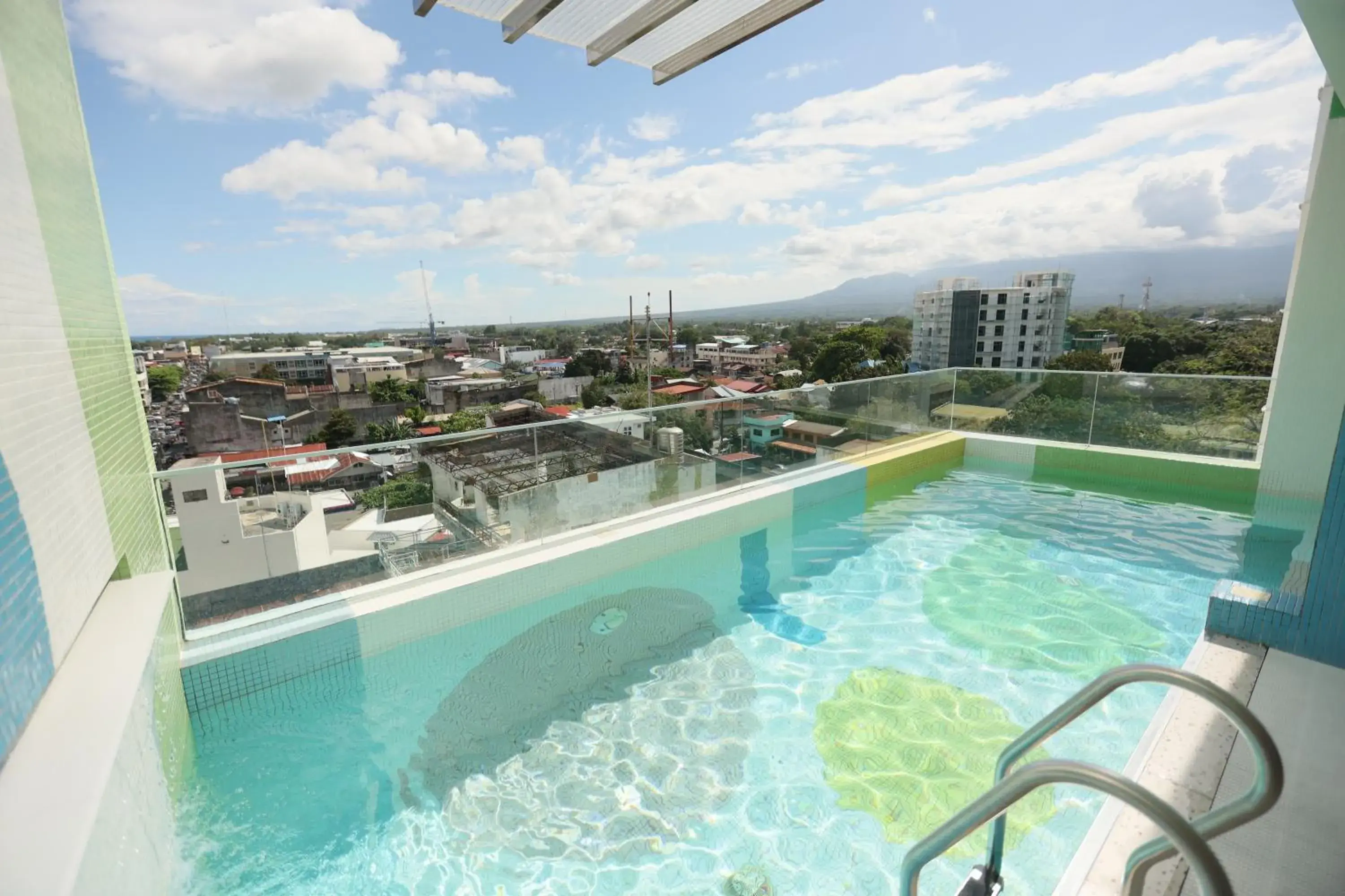 Swimming pool in M.Y. Hotel Swimming pool in M.Y. Hotel