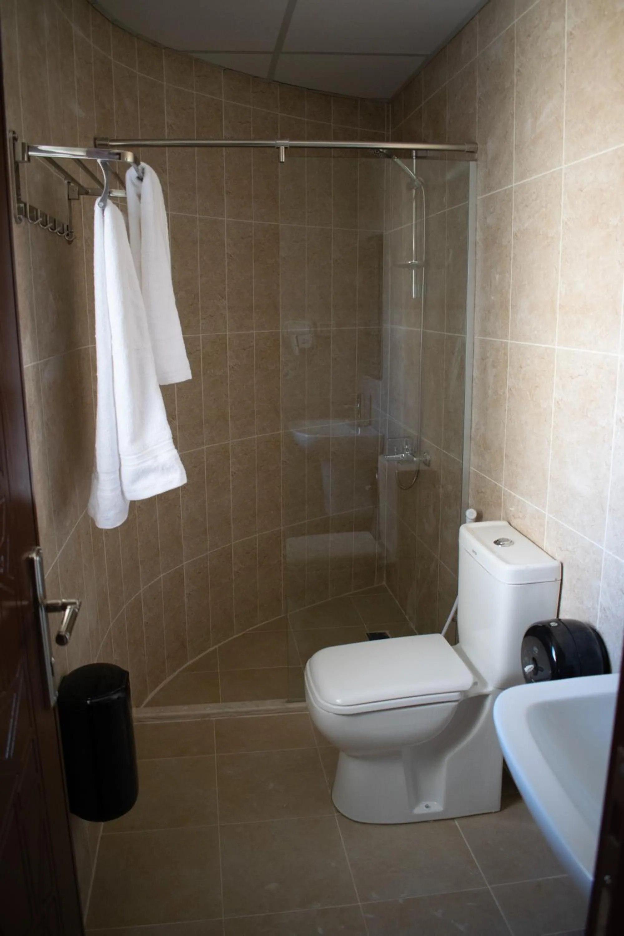 Shower in Twilight Hotel Petra