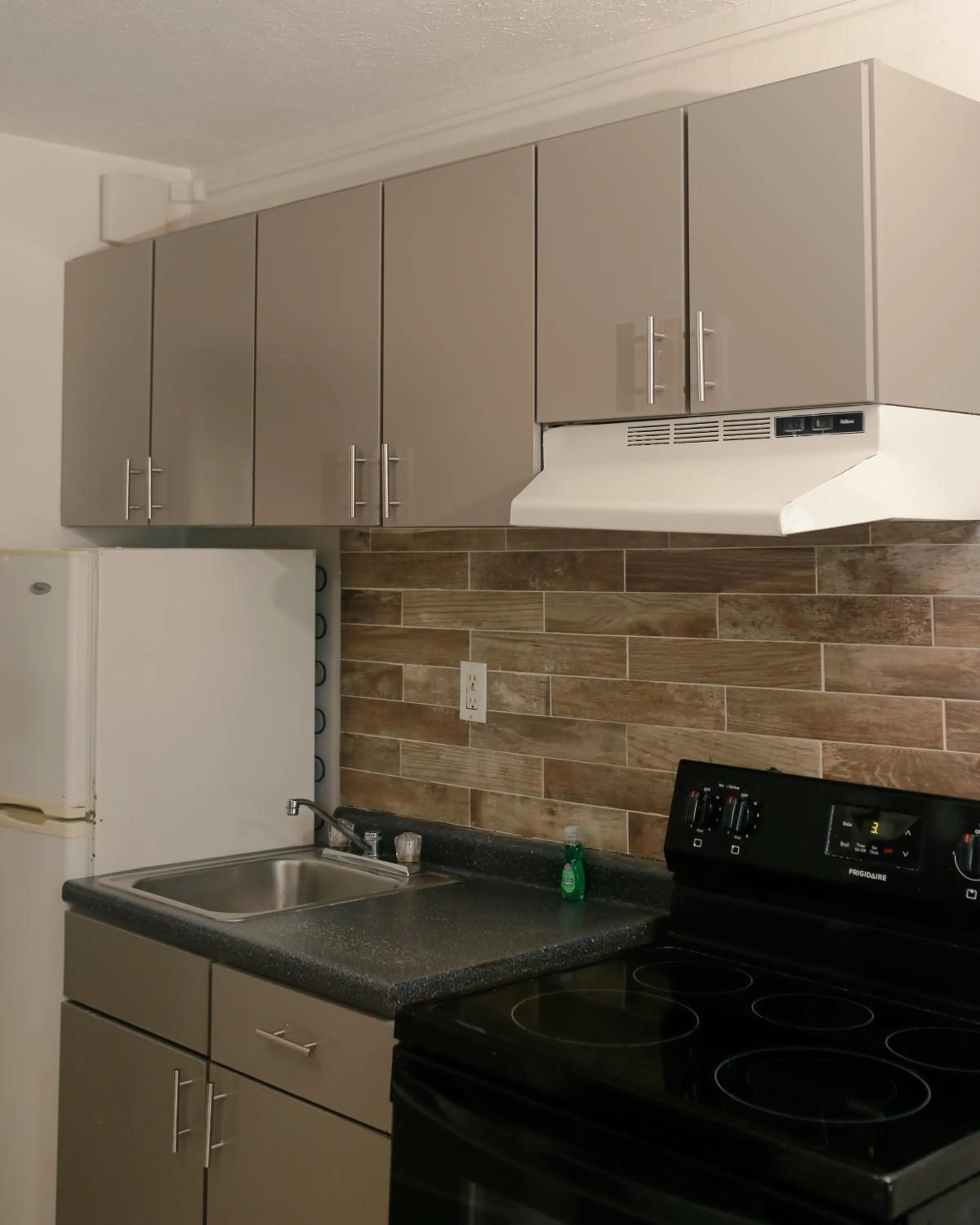 Southern Breeze Ocean Front Hotel