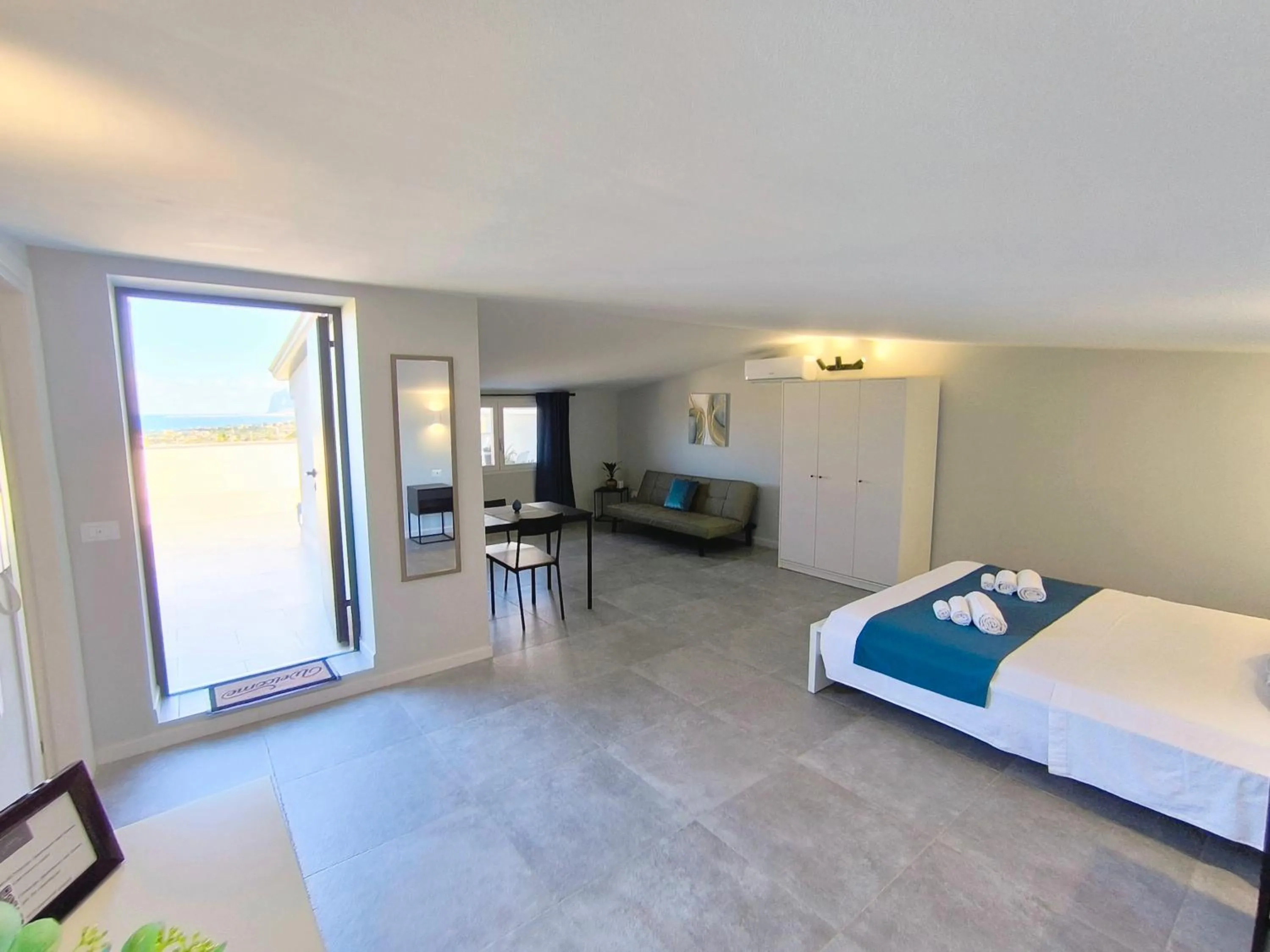 Photo of the whole room, Bed in Piante del Principe Apartments