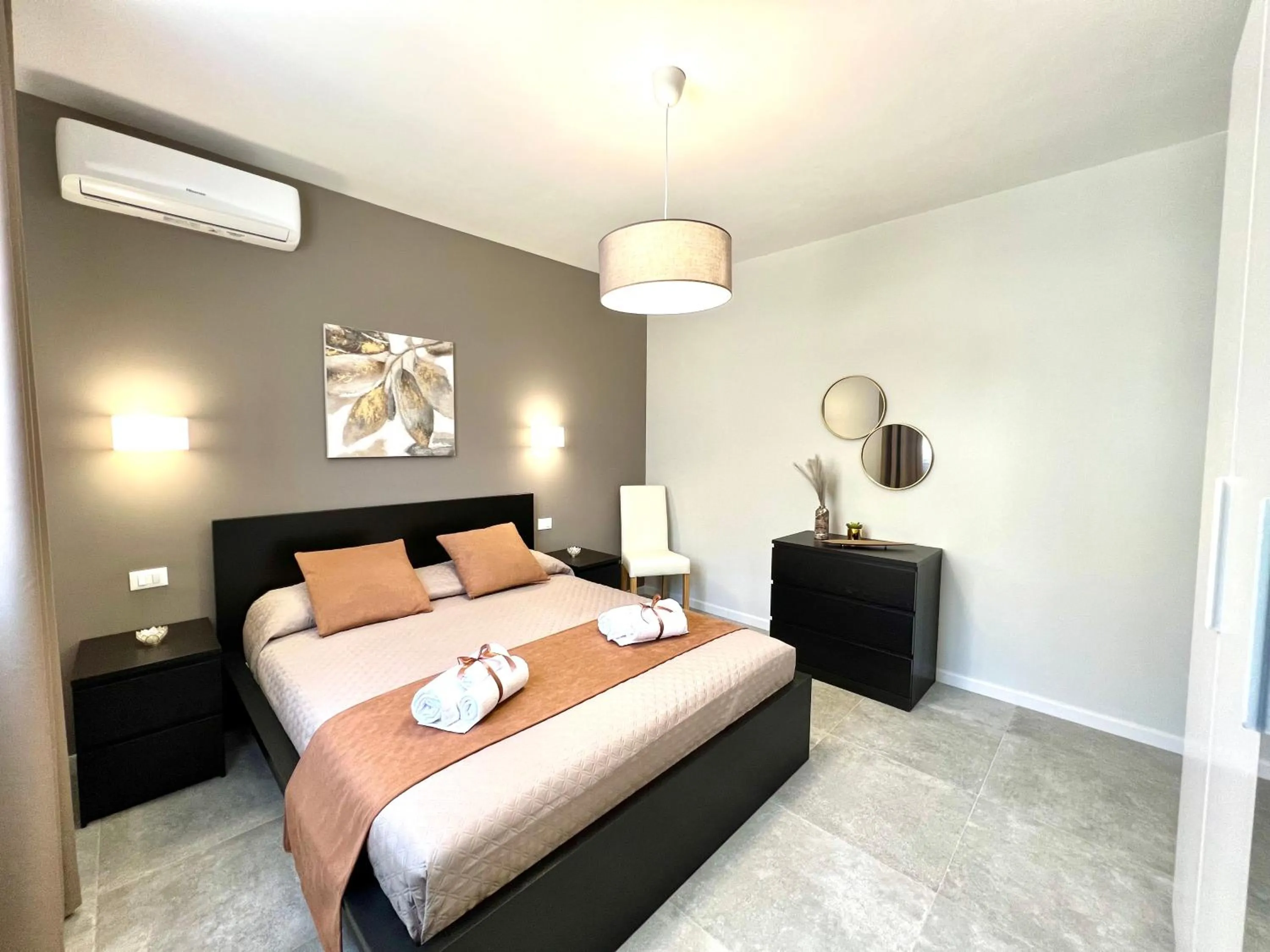 Bedroom, Bed in Piante del Principe Apartments