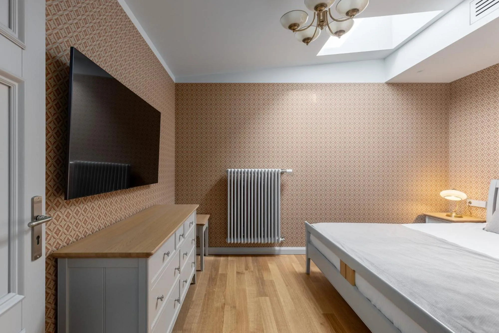 Bed in Roze Kūrmājas Residence