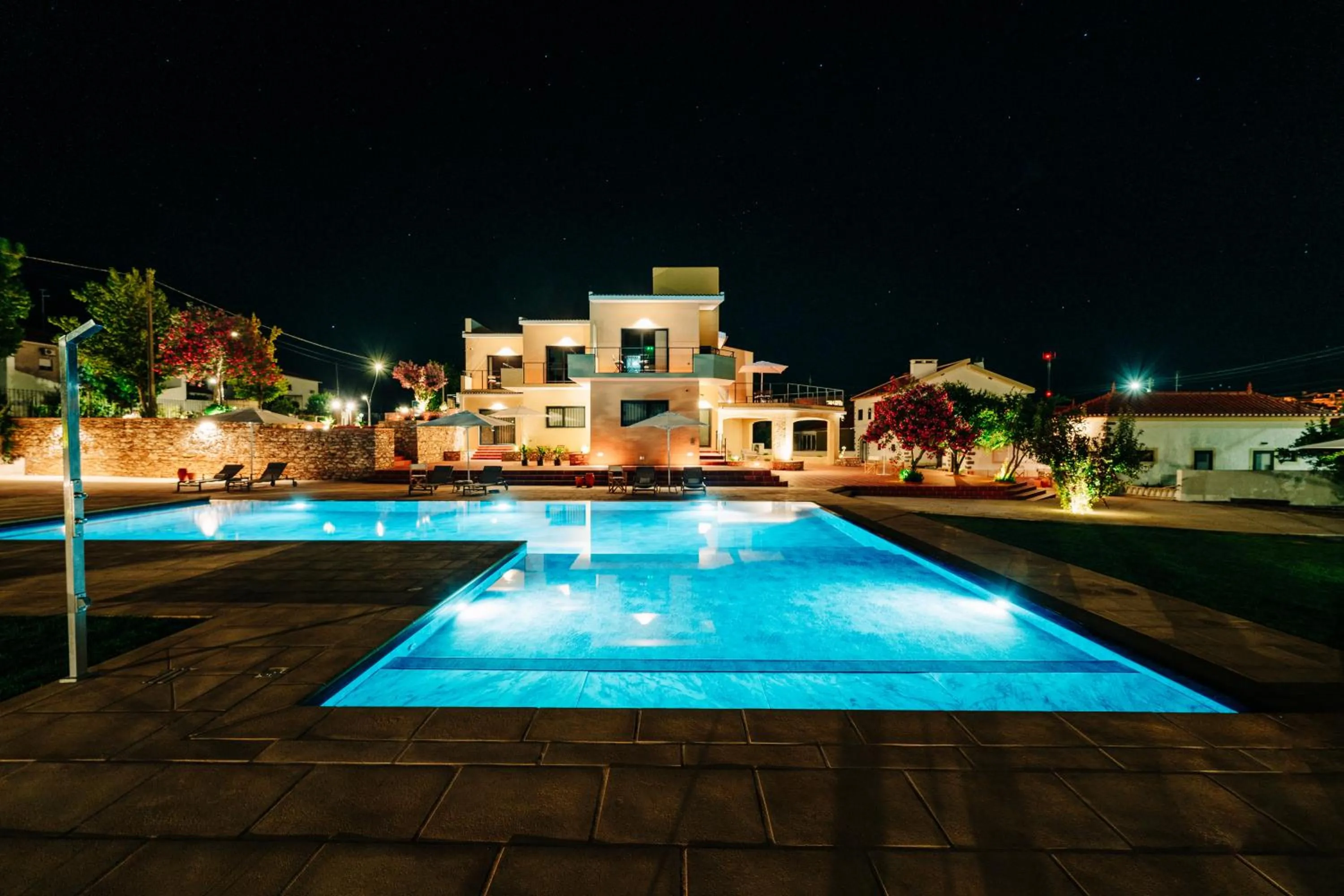 VILLA DOS R'S