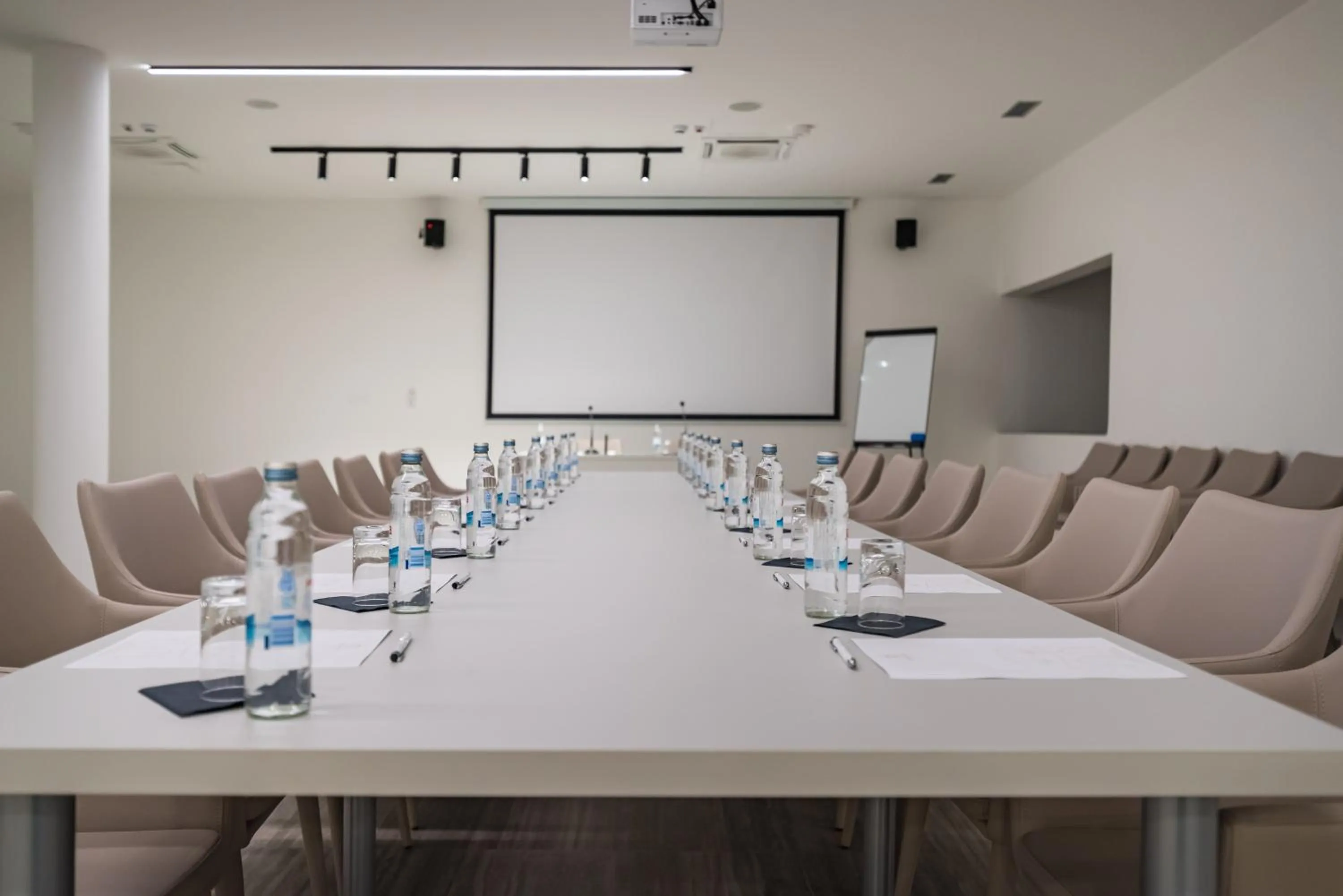 Meeting/conference room in Miramare Hotel