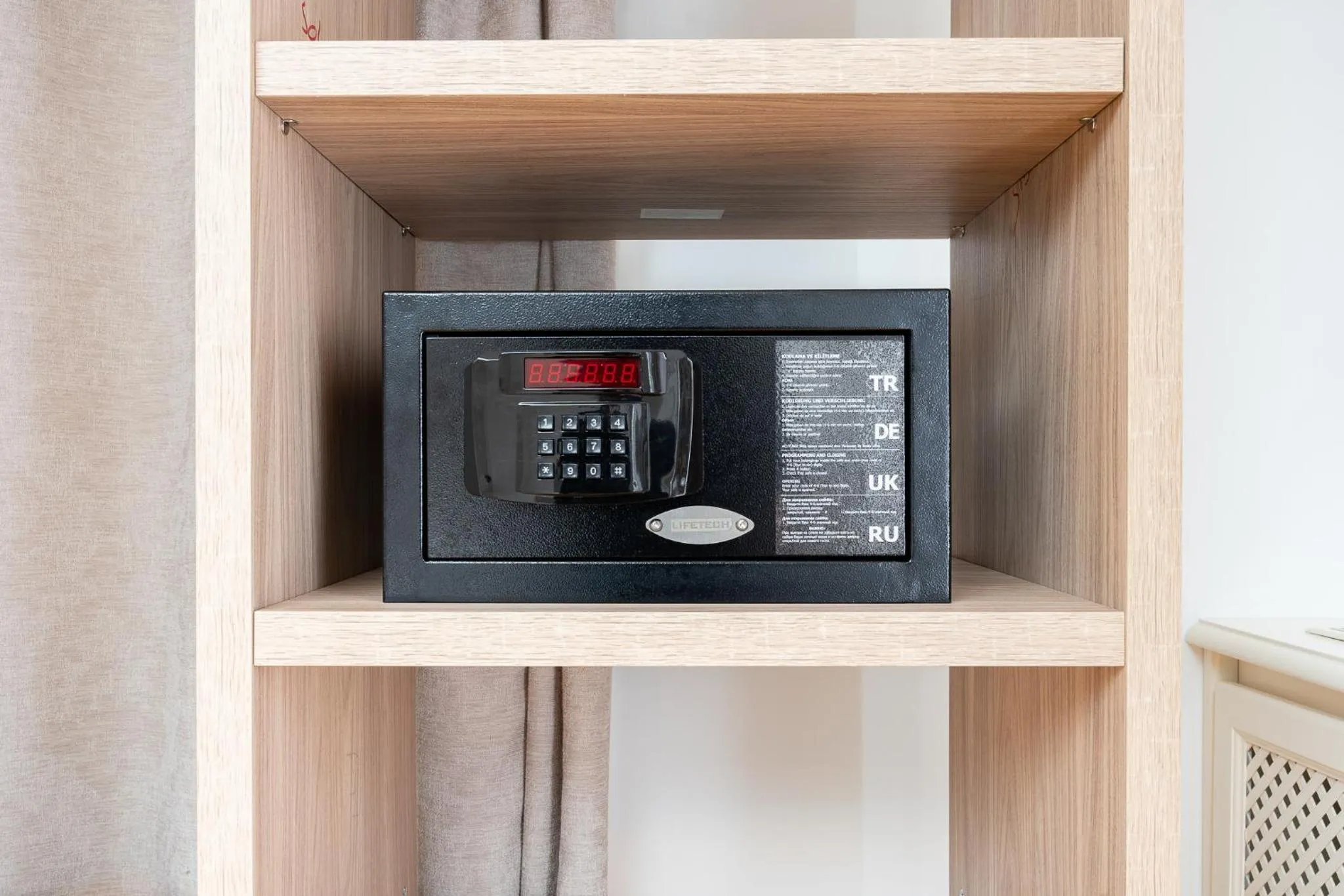 safe in Atik Hotel Vienna