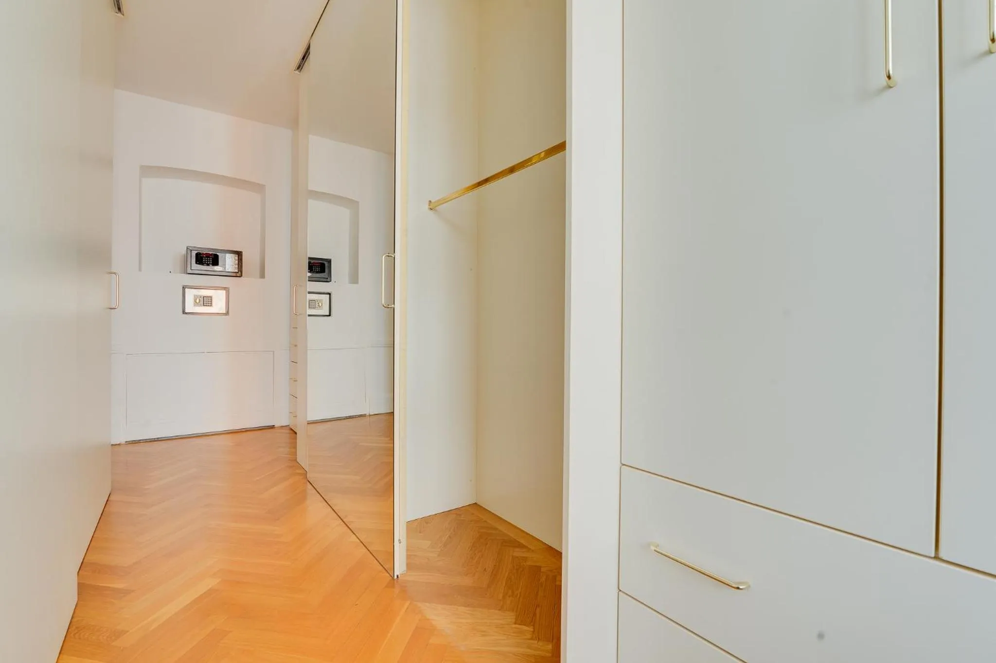 safe in Atik Hotel Vienna