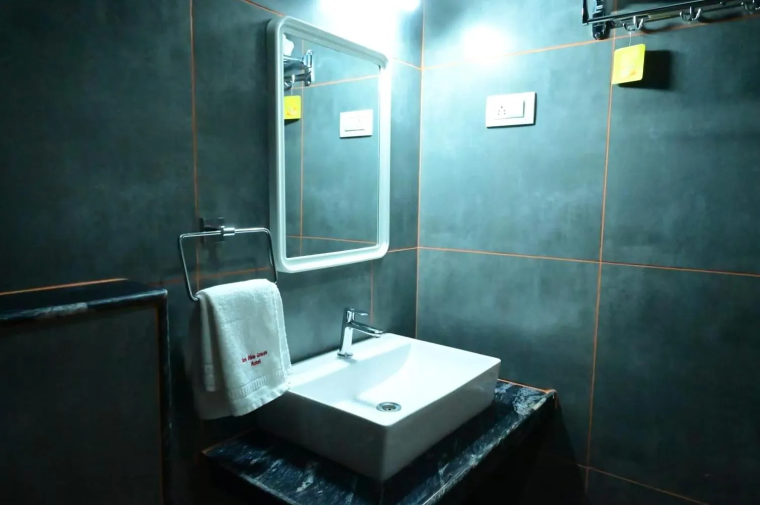 Bathroom in Sunshine International Boarding & Lodging