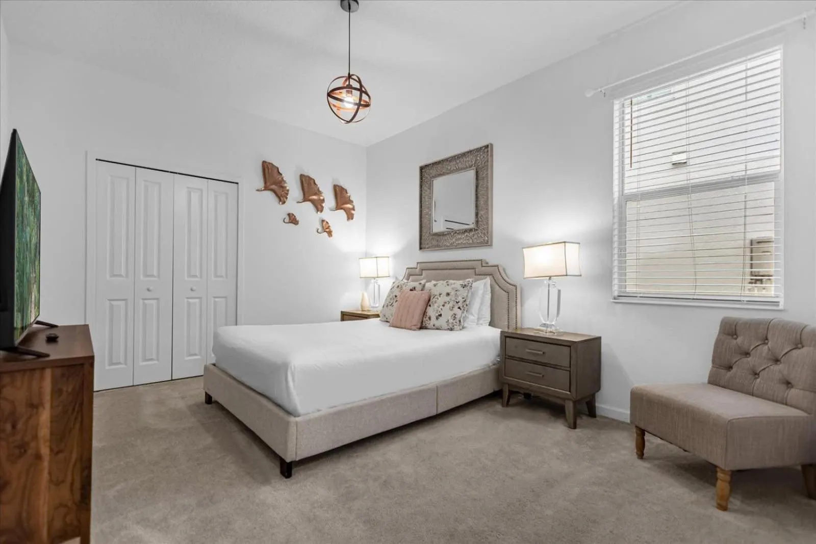 Bed in 5BR Family Home with Pool & Hot Tub Near Disney