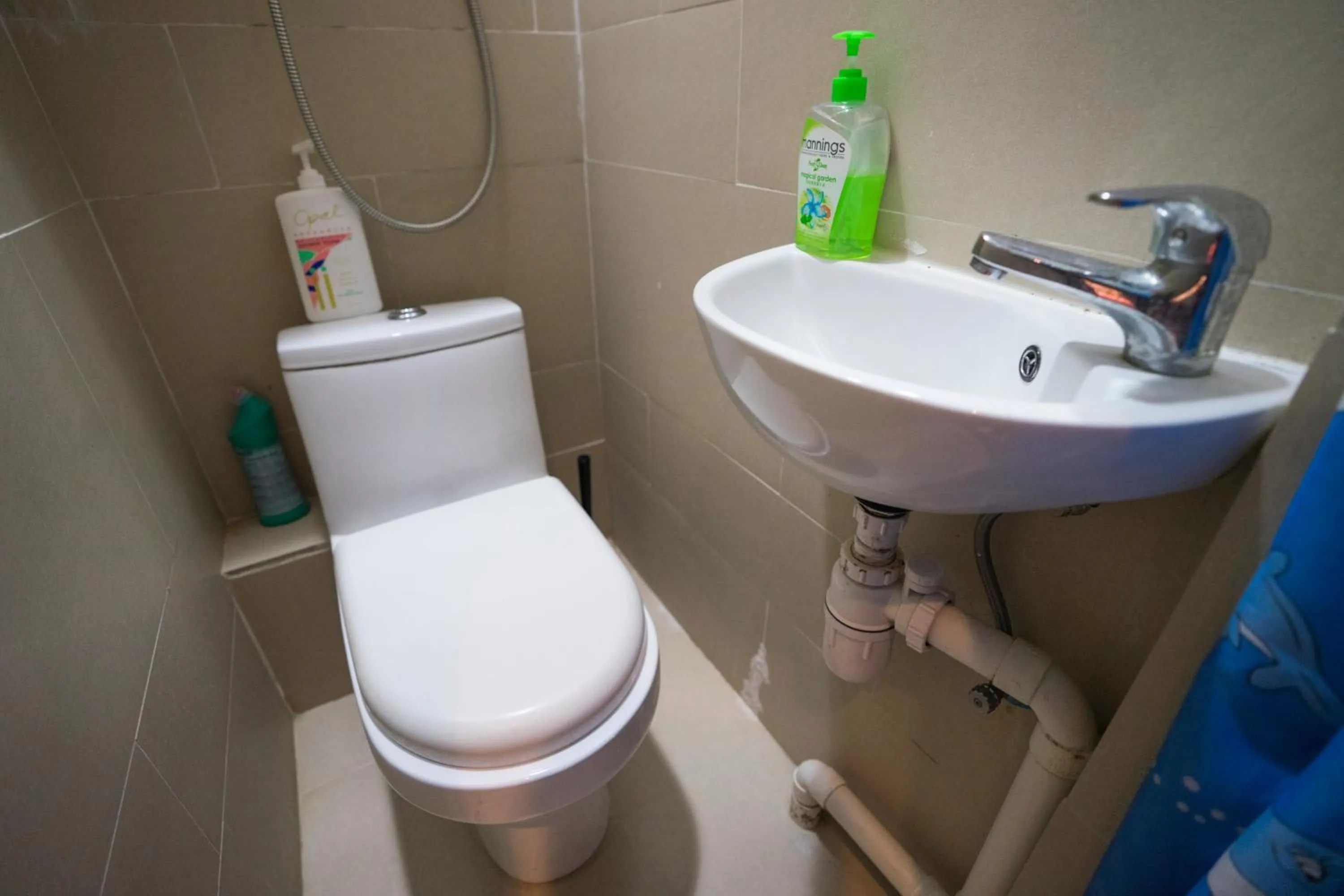 Bathroom in The Cultural Crashpad - 康乃馨旅館