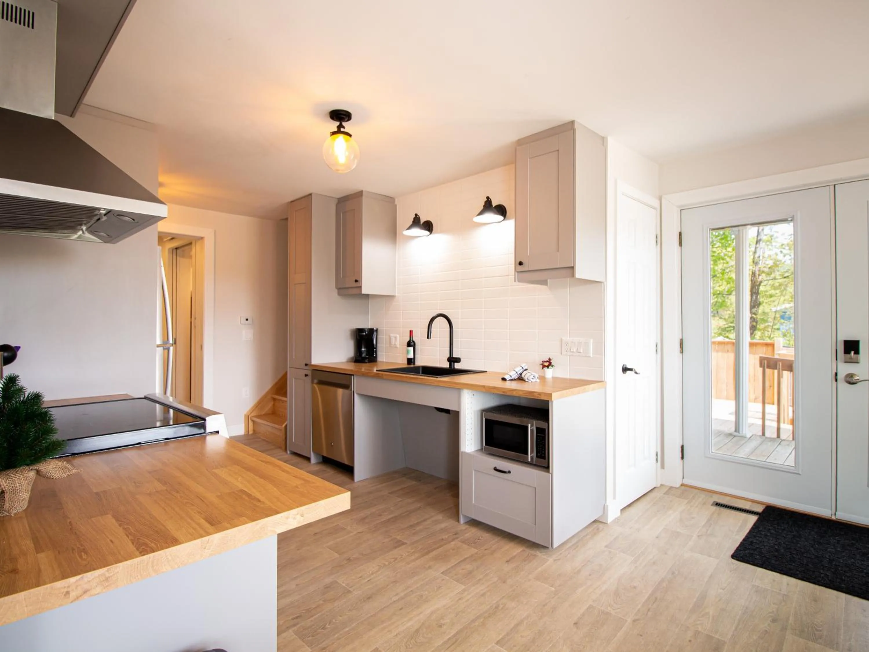 kitchen in Les Chalets Tourisma - Chalet tout équipé avec foyer - La Voisine