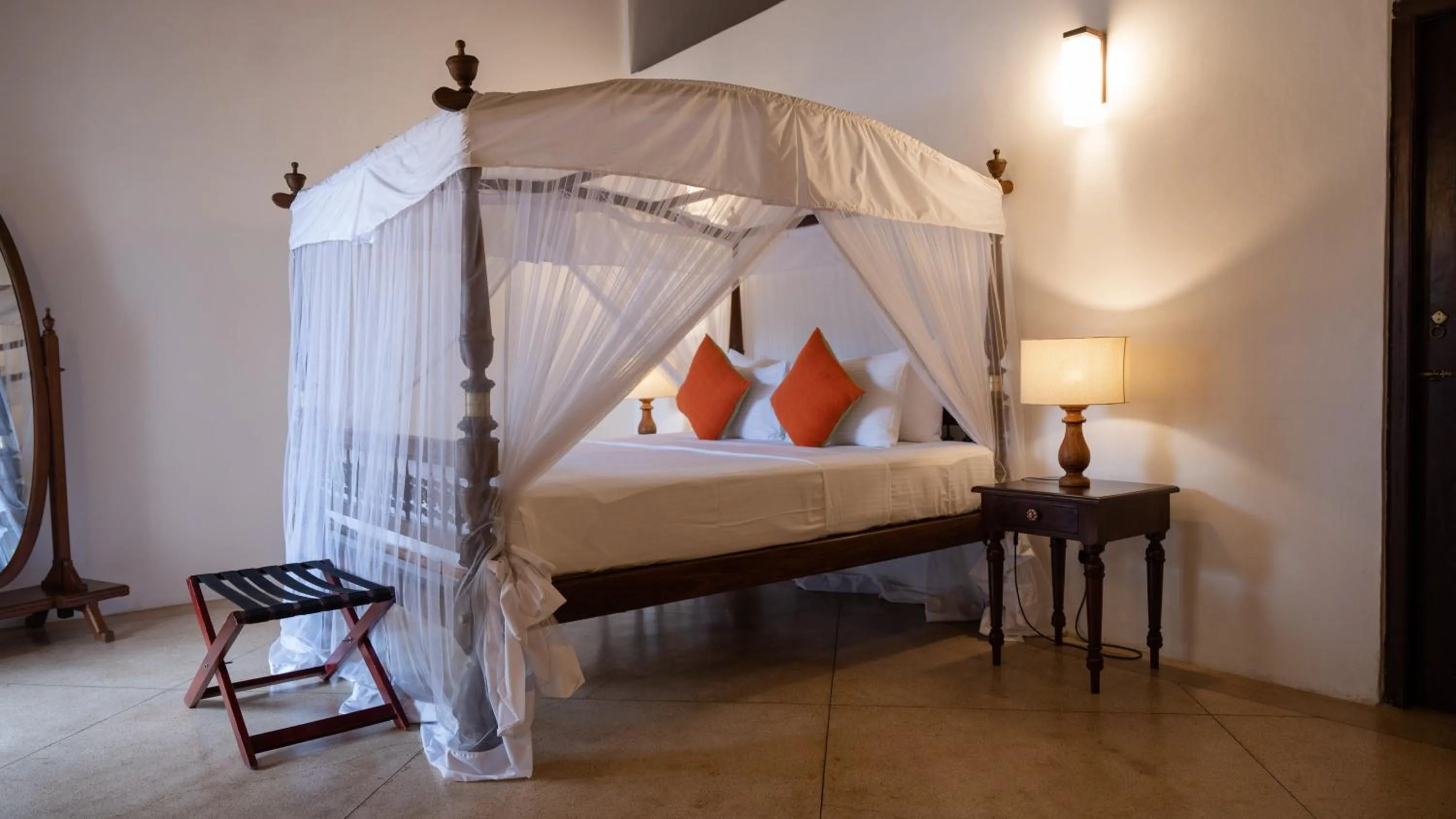 Bed in GALLE HERITAGE VILLA