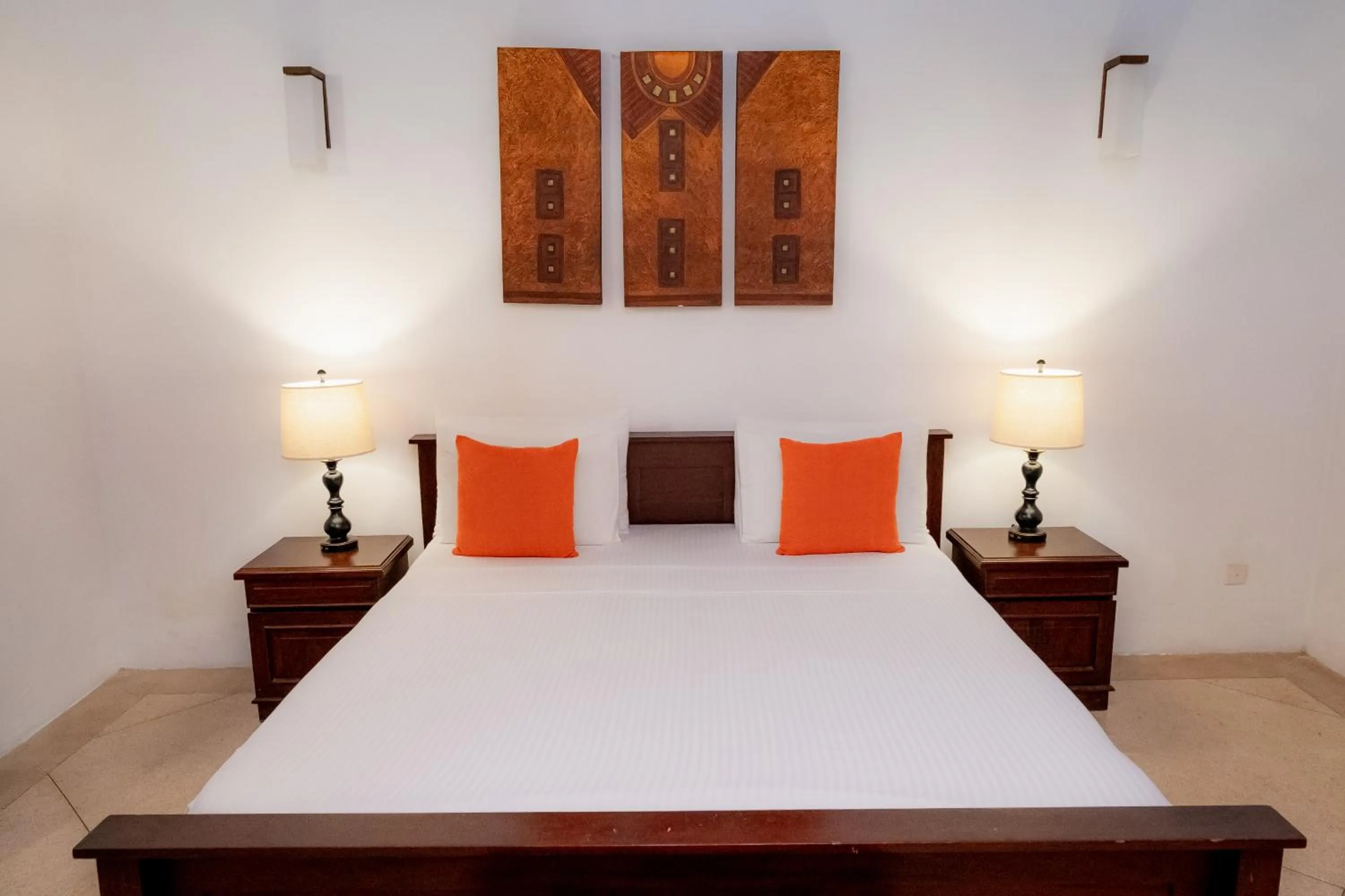 Bed in GALLE HERITAGE VILLA