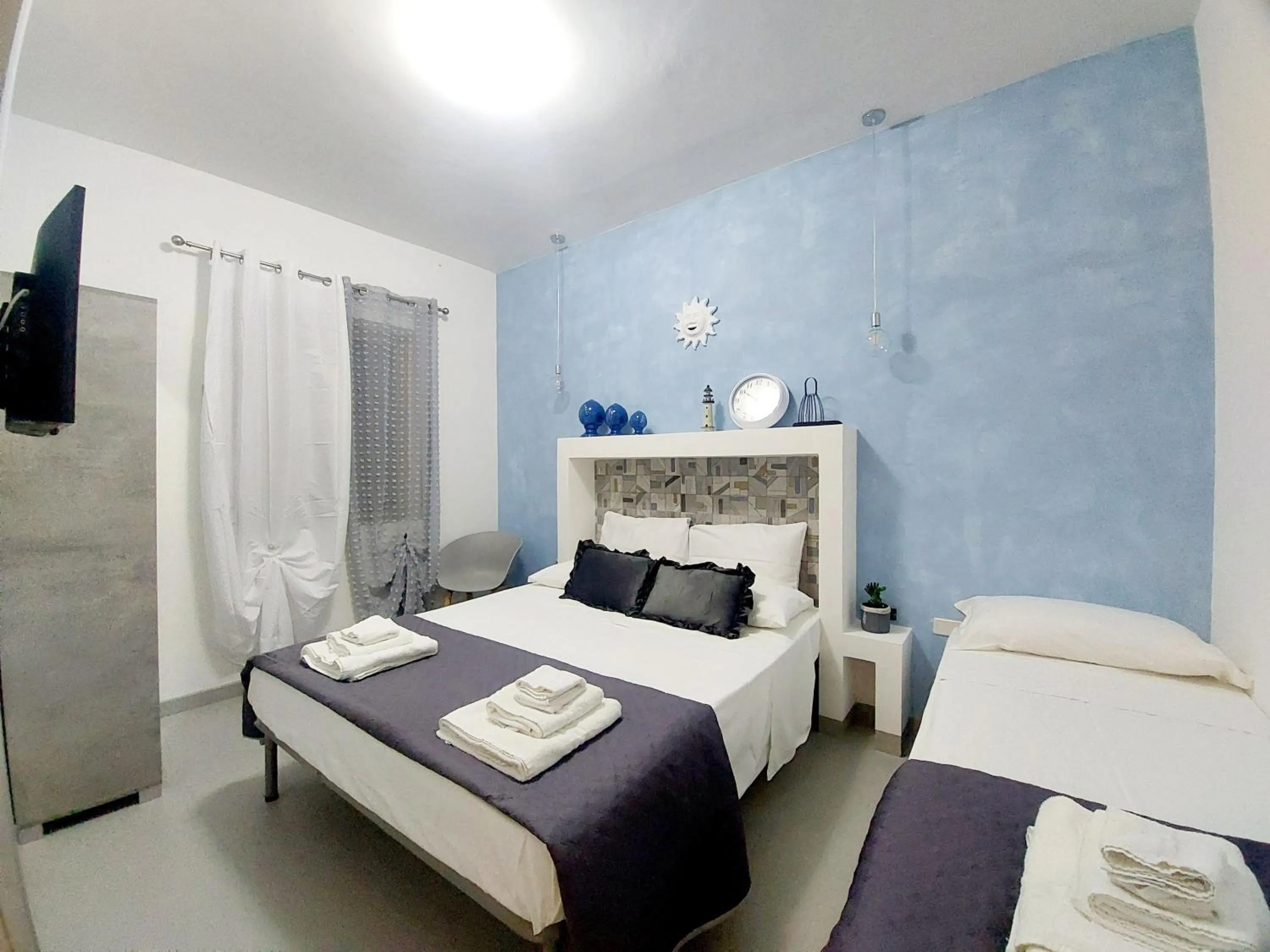 Photo of the whole room, Bed in Don Mario Aparthotel & Rooms