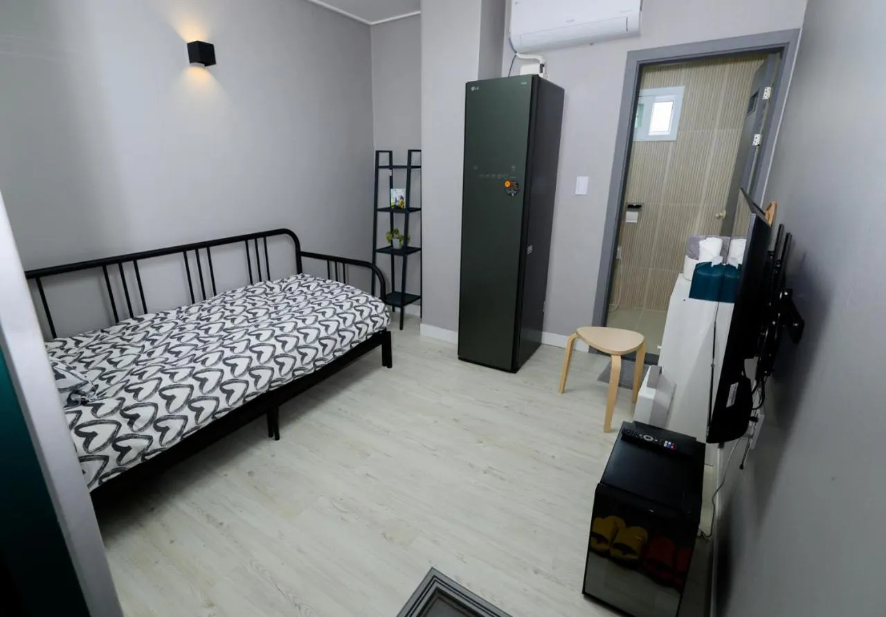 Bedroom, Bed in Aha Stay