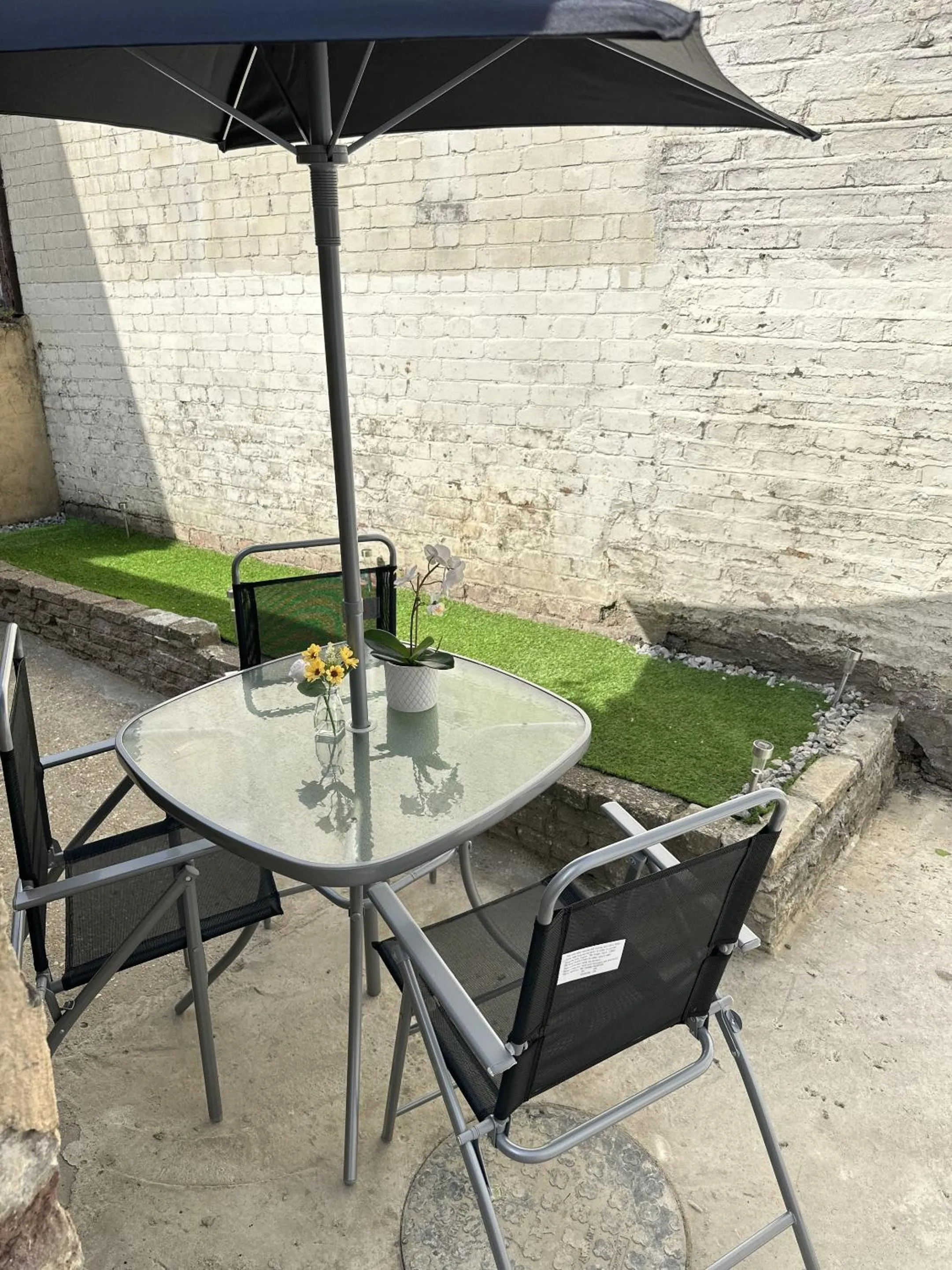 Garden in The Finsbury Deluxe Apartments