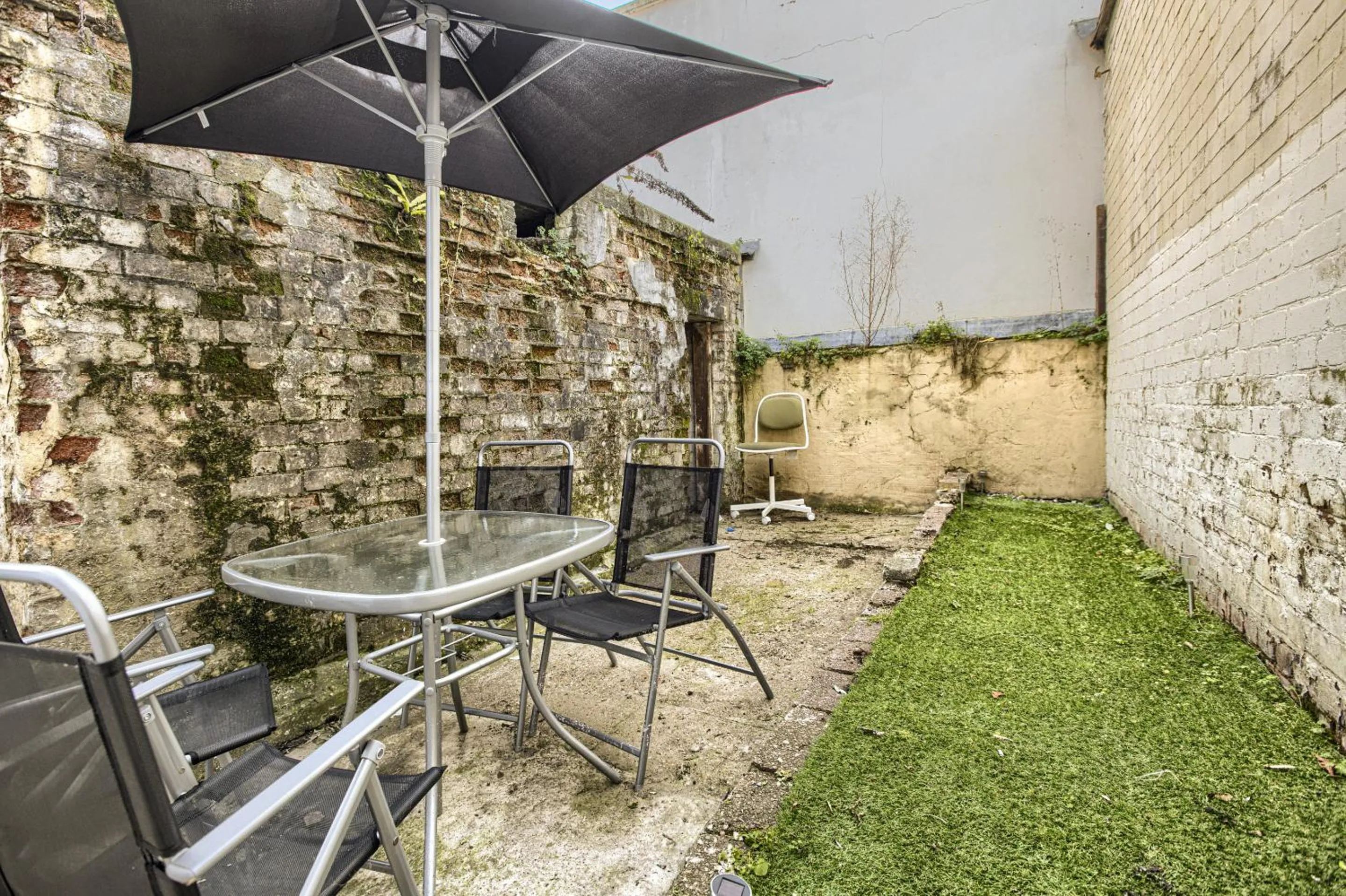 Garden in The Finsbury Deluxe Apartments