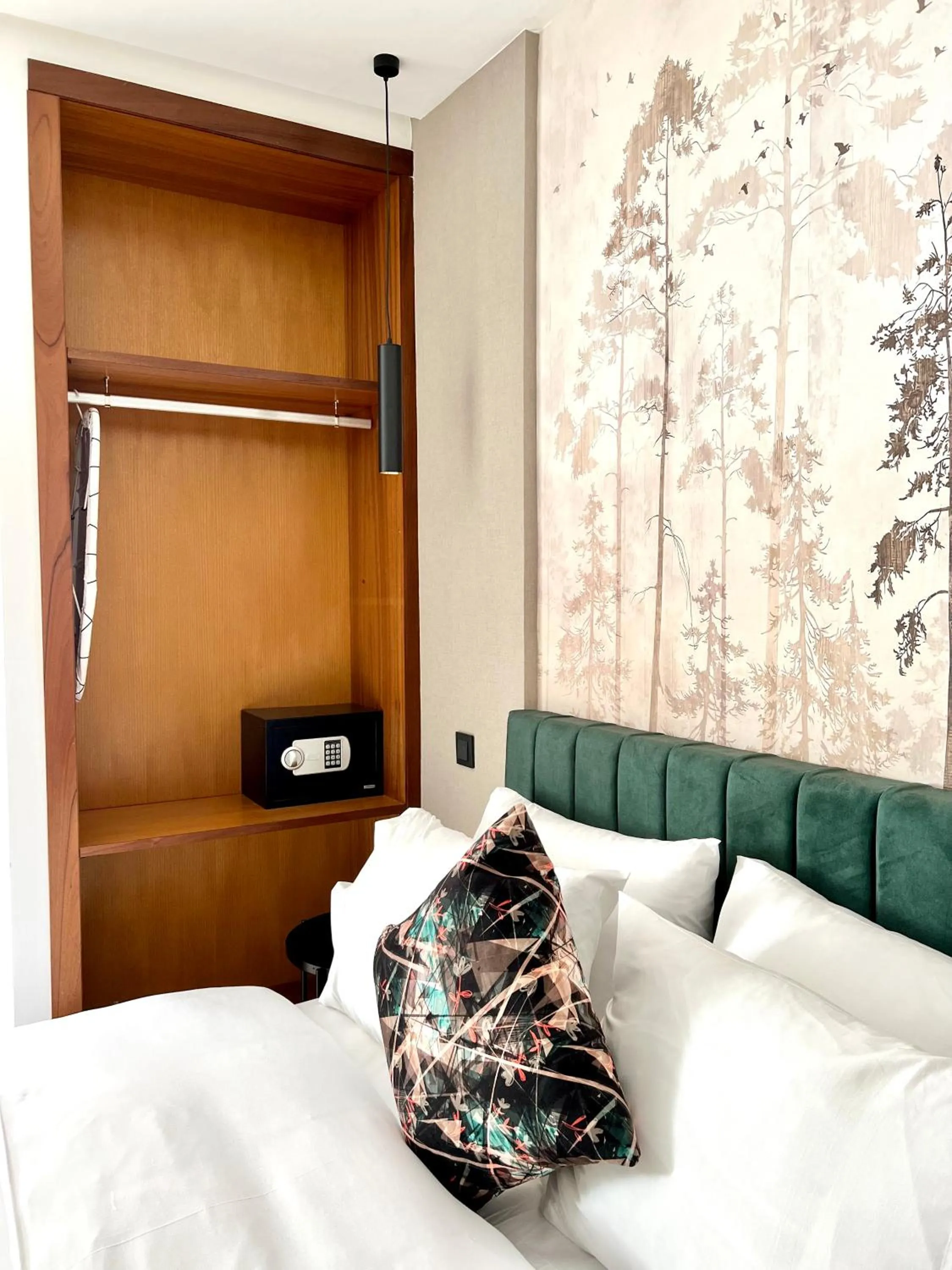 Bedroom, Bed in MyCity