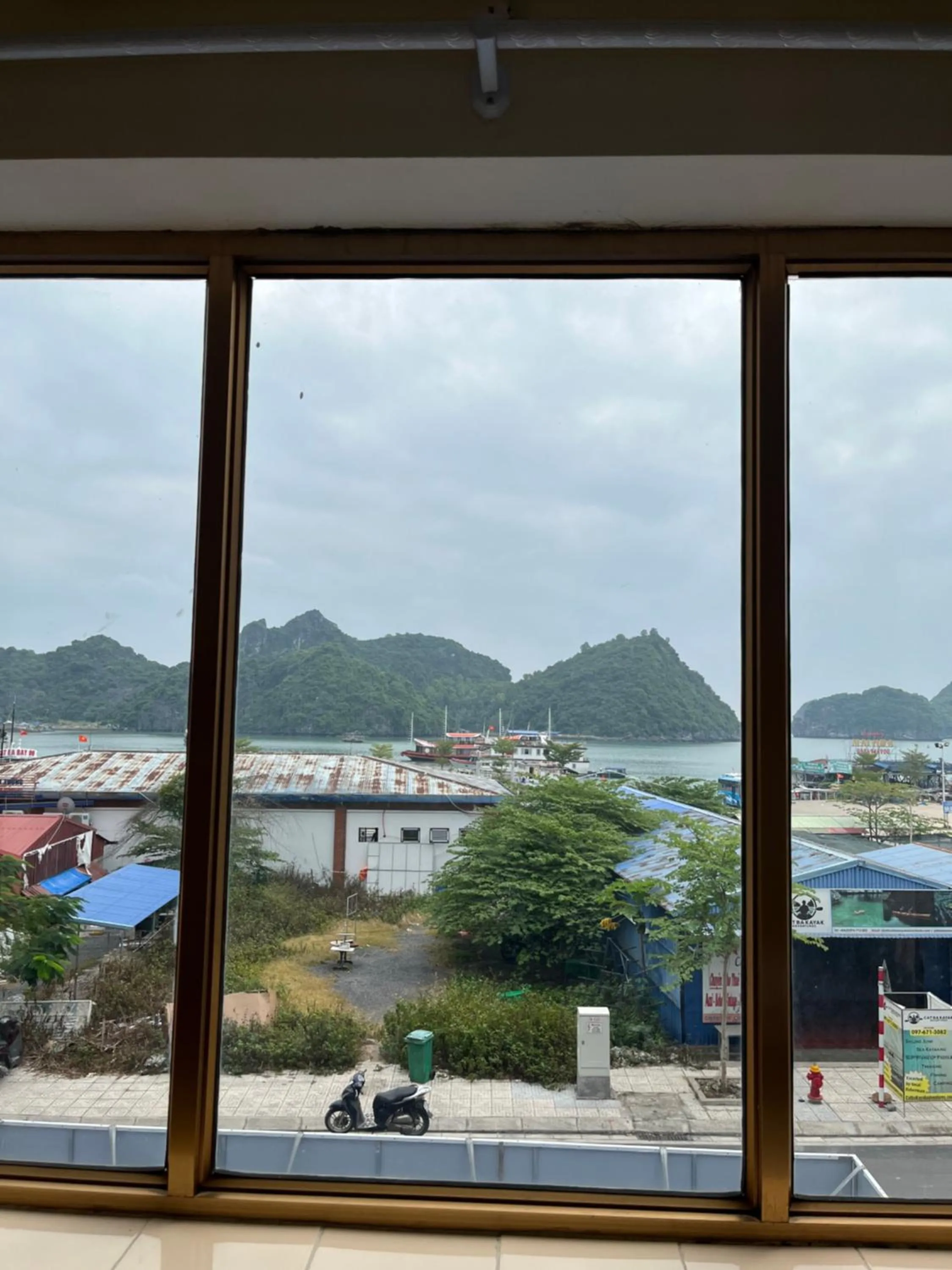 Sea view in Cat Ba Plaza Hotel