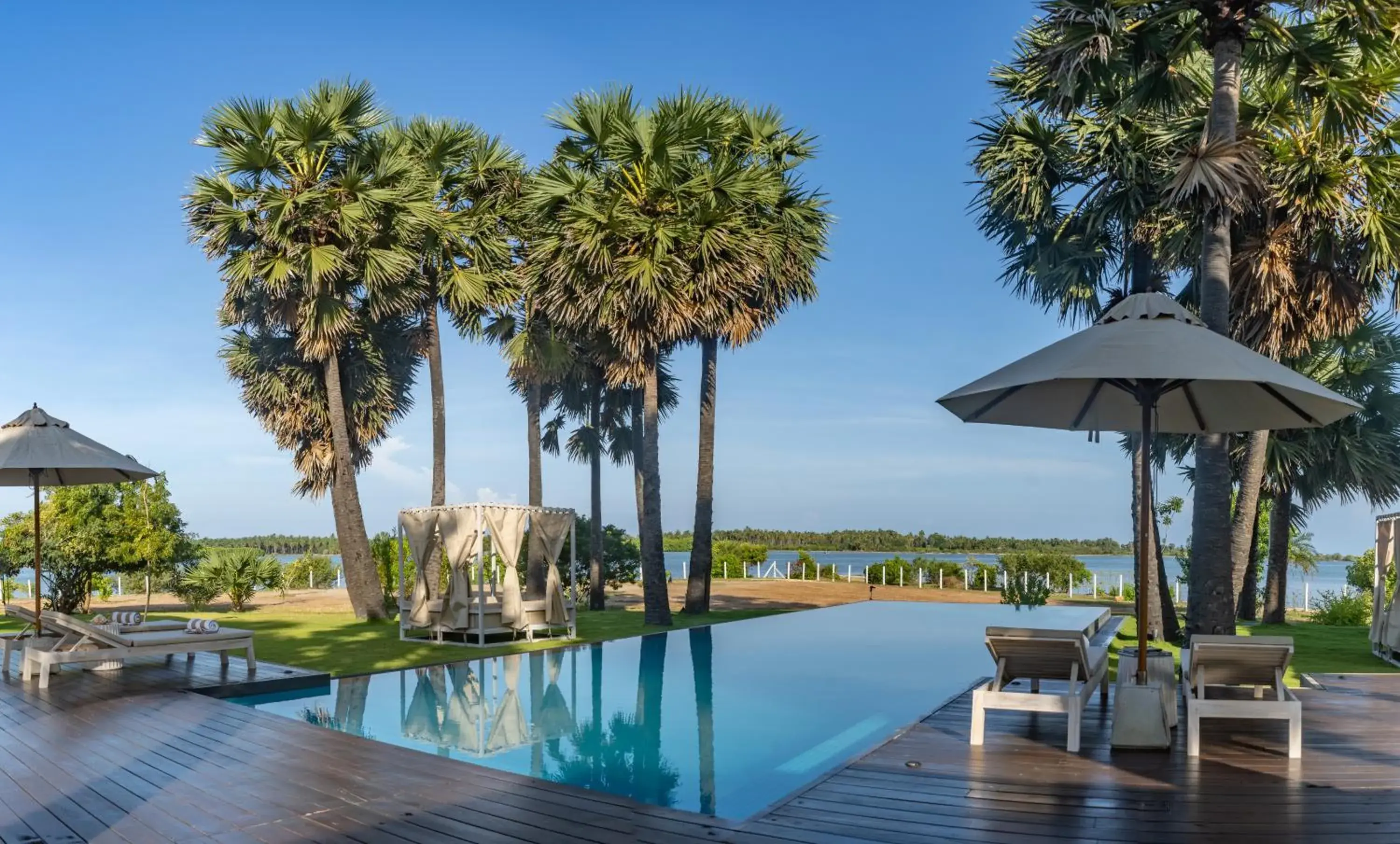 Pool view in Koddu Kalpitiya Pool view in Koddu Kalpitiya