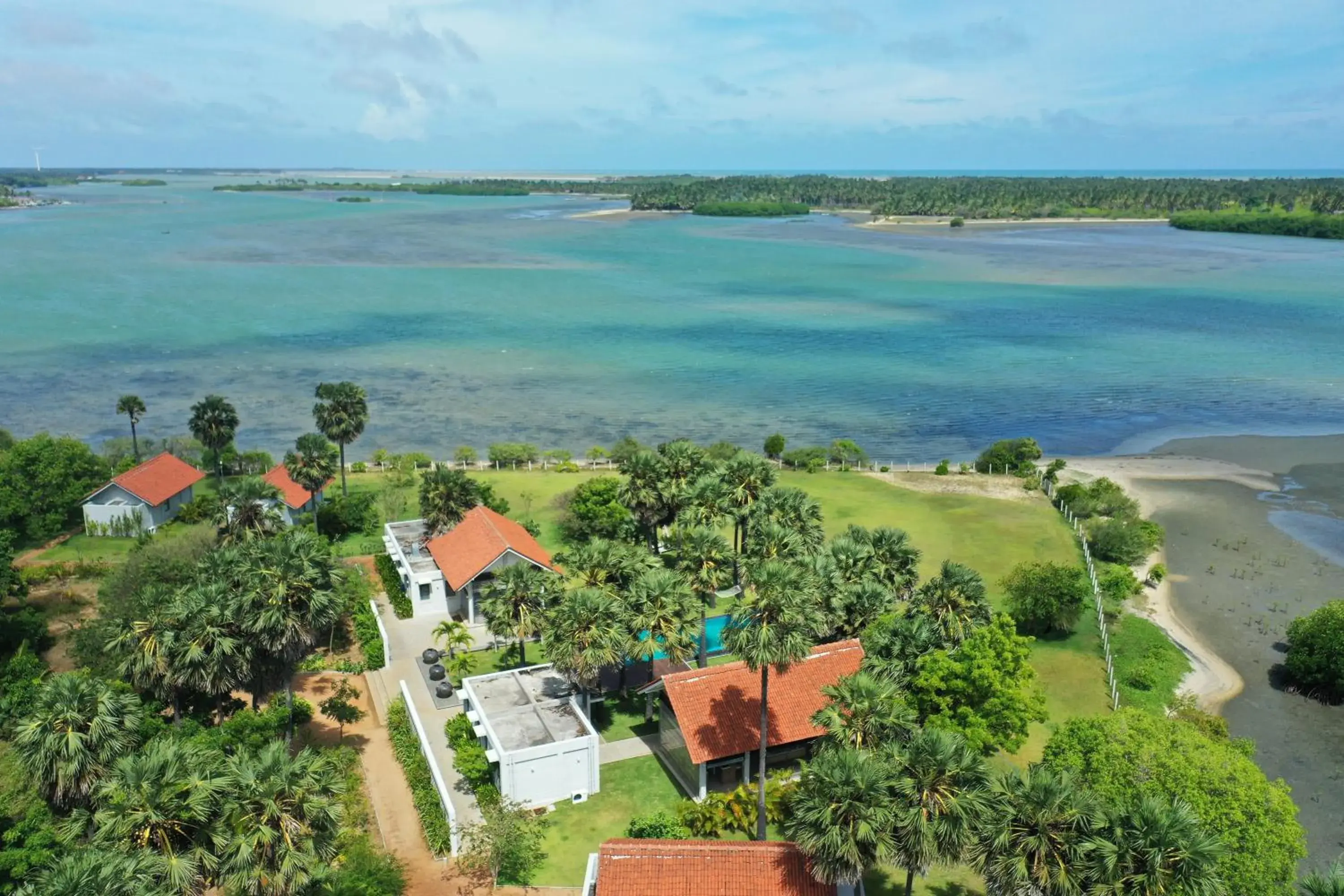 Property building in Koddu Kalpitiya Property building in Koddu Kalpitiya