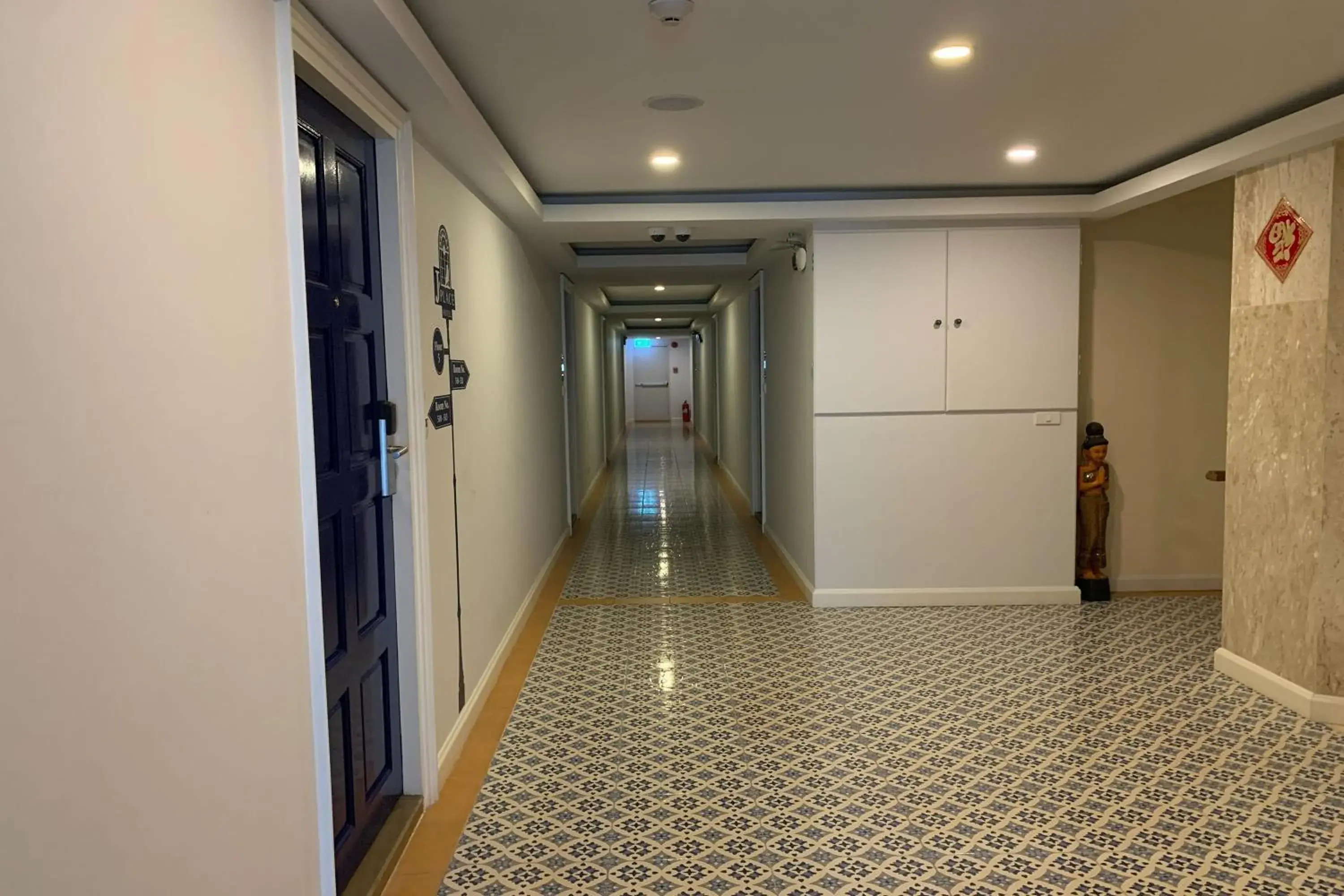 Property building in J PLACE HOTEL Property building in J PLACE HOTEL