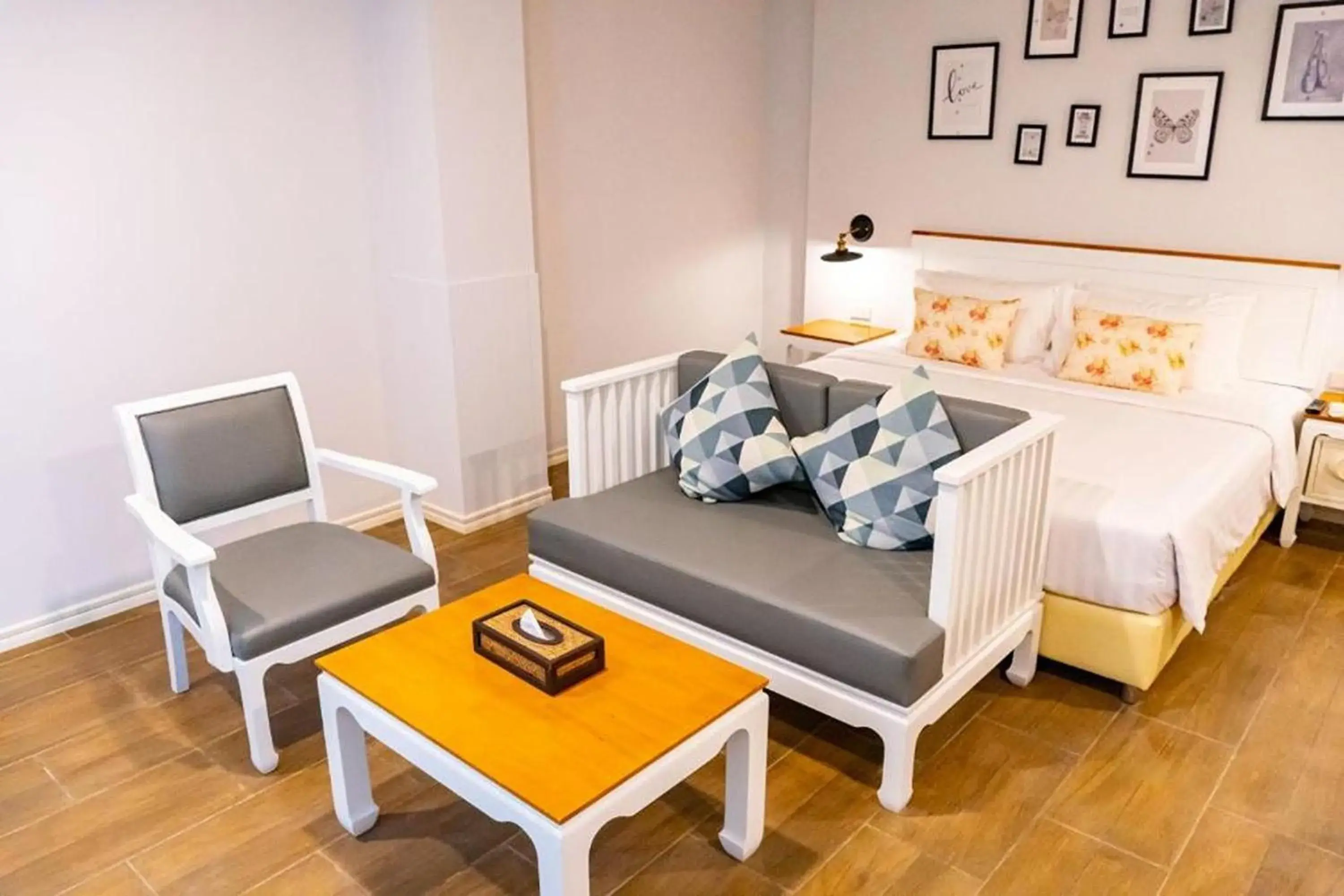 Bedroom in J PLACE HOTEL Bedroom in J PLACE HOTEL