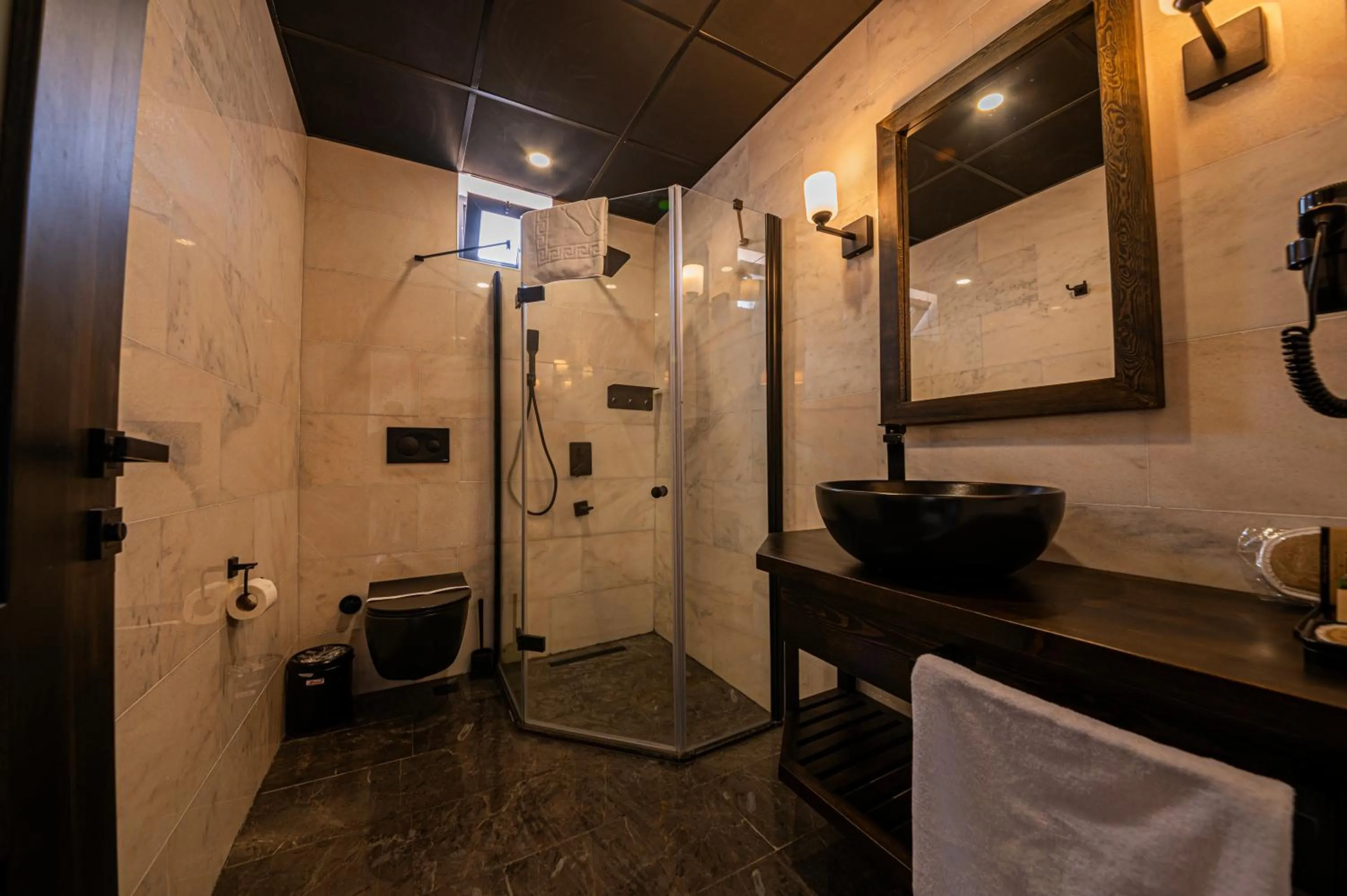 Shower in Perla Cappadocia